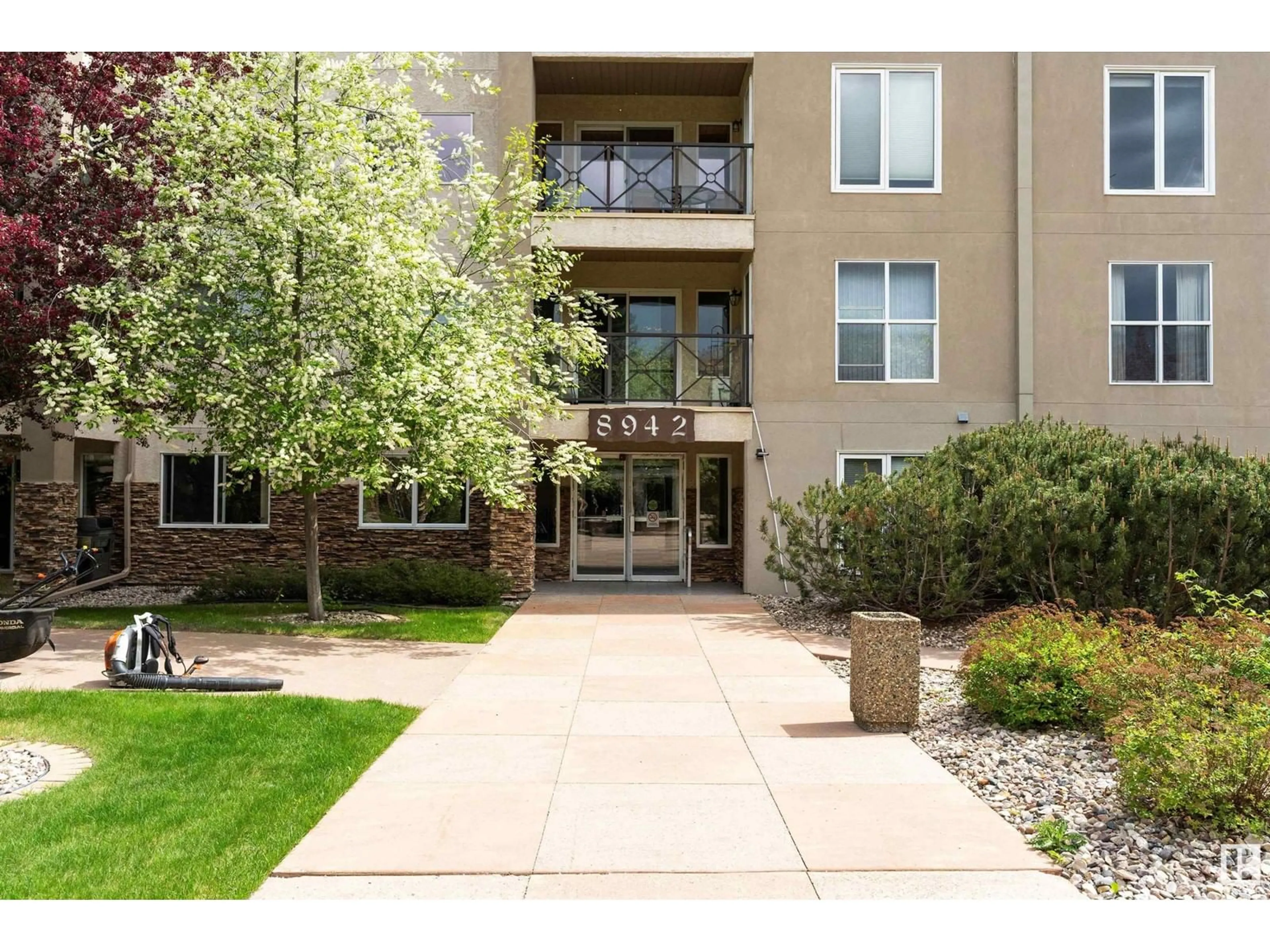Unknown for #205 - 8942 156 ST, Edmonton Alberta T5R5Z5