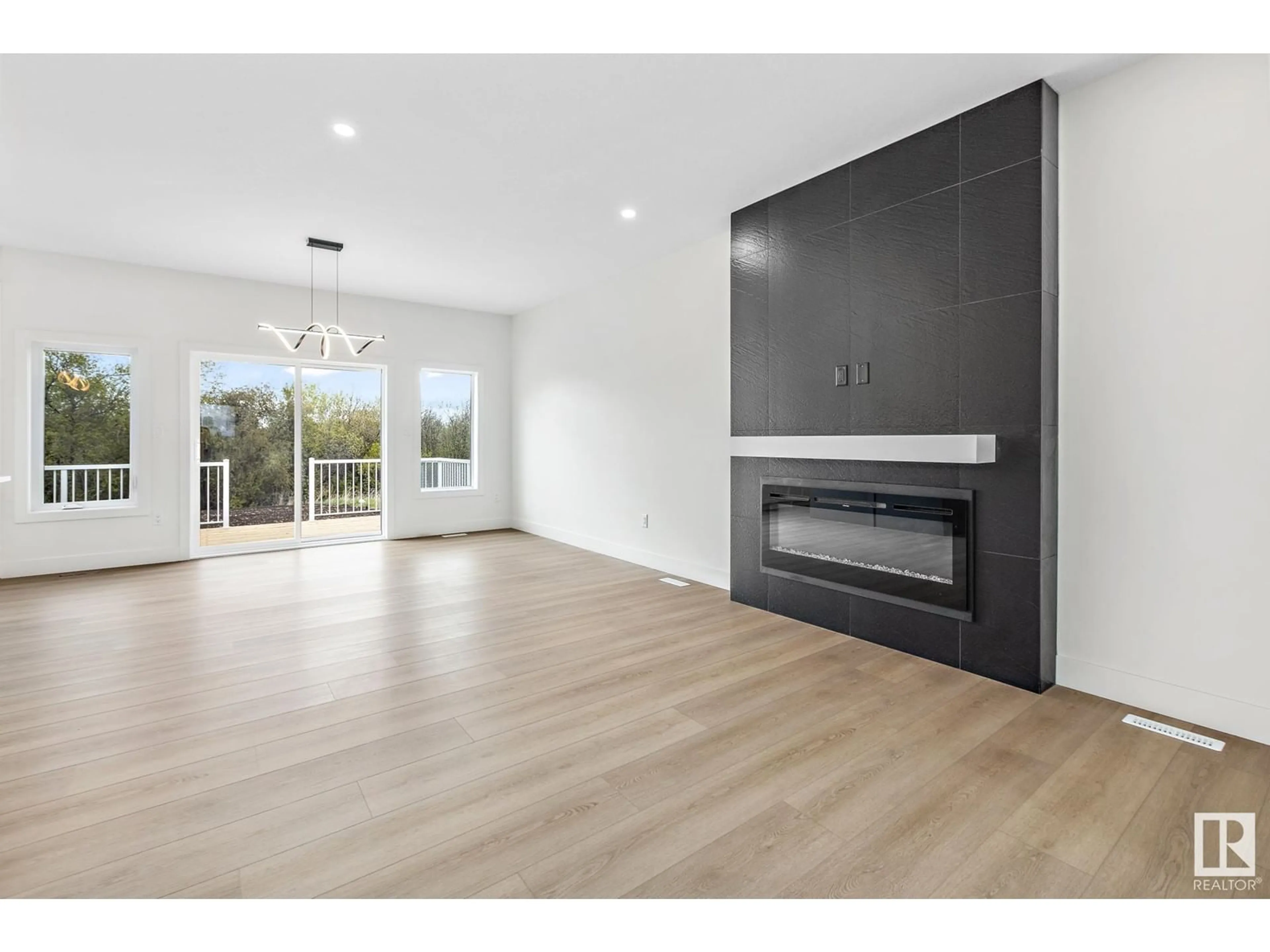 A pic of a room for 5109 55 STREET, Wabamun Alberta T0E2K0