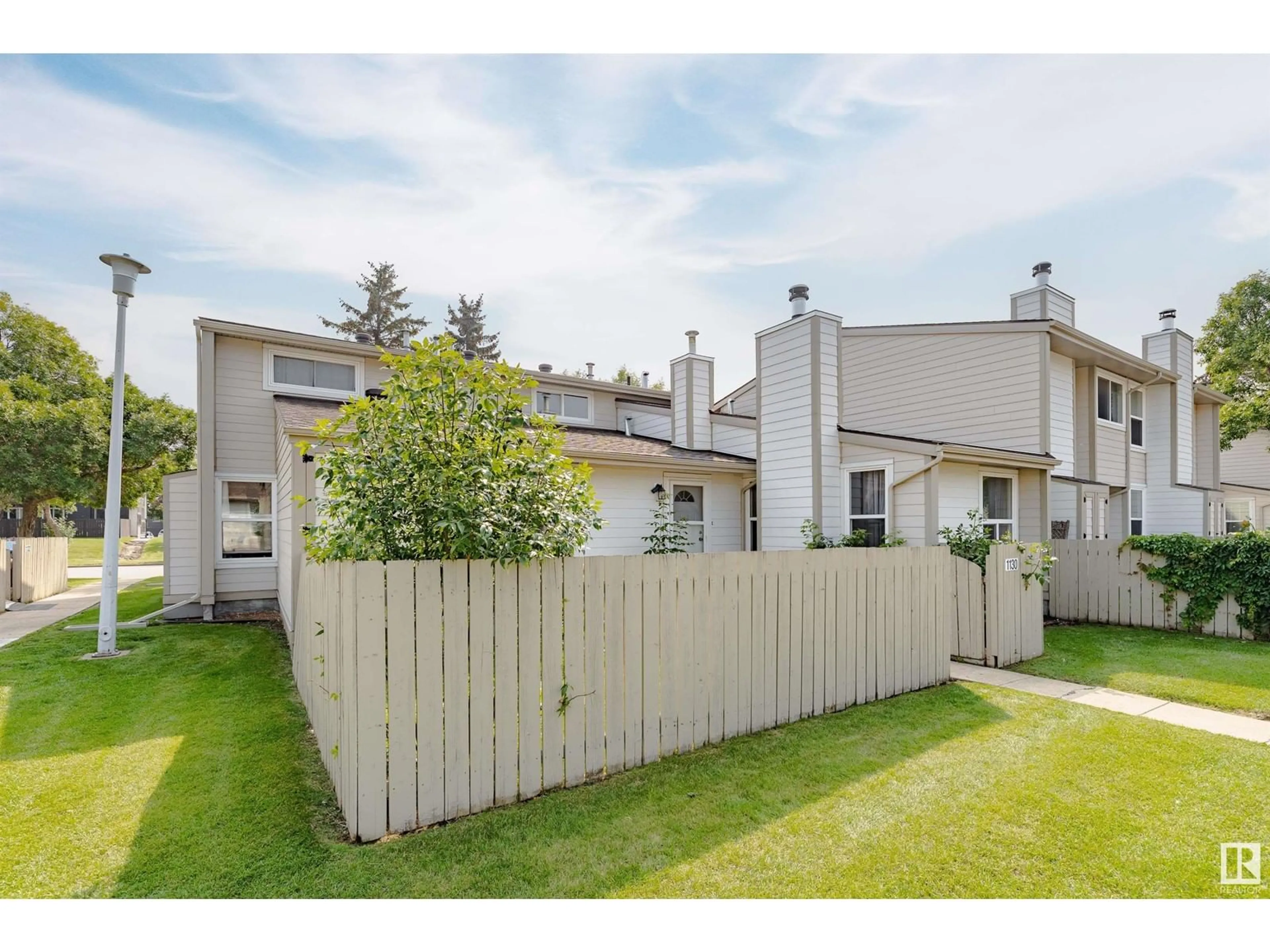 Unknown for 1130 KNOTTWOOD RD, Edmonton Alberta T6K2J8