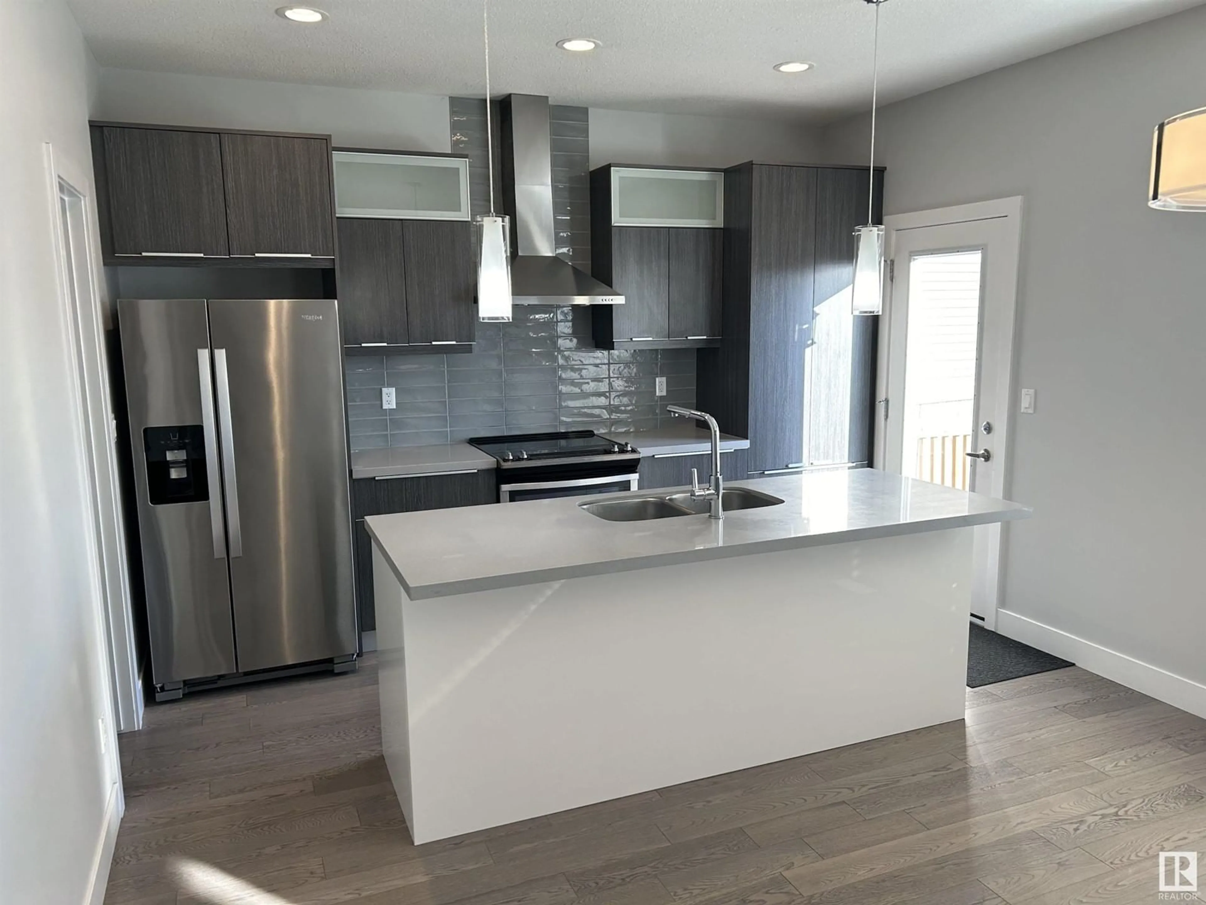 Open concept kitchen, unknown for 3011 SOLEIL BV, Beaumont Alberta T4X2T5