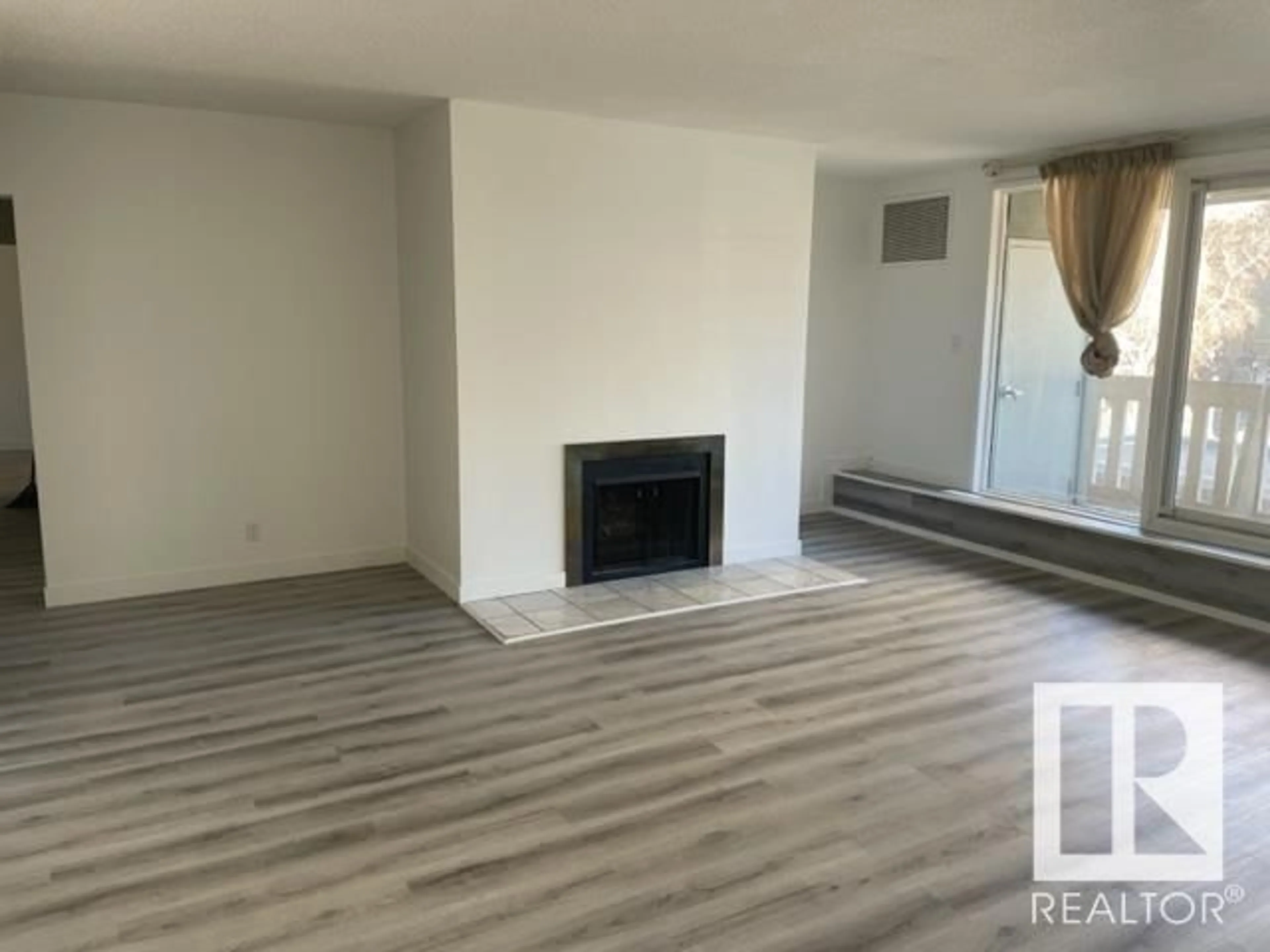 A pic of a room for #301 - 9809 110 ST NW, Edmonton Alberta T5K2J9