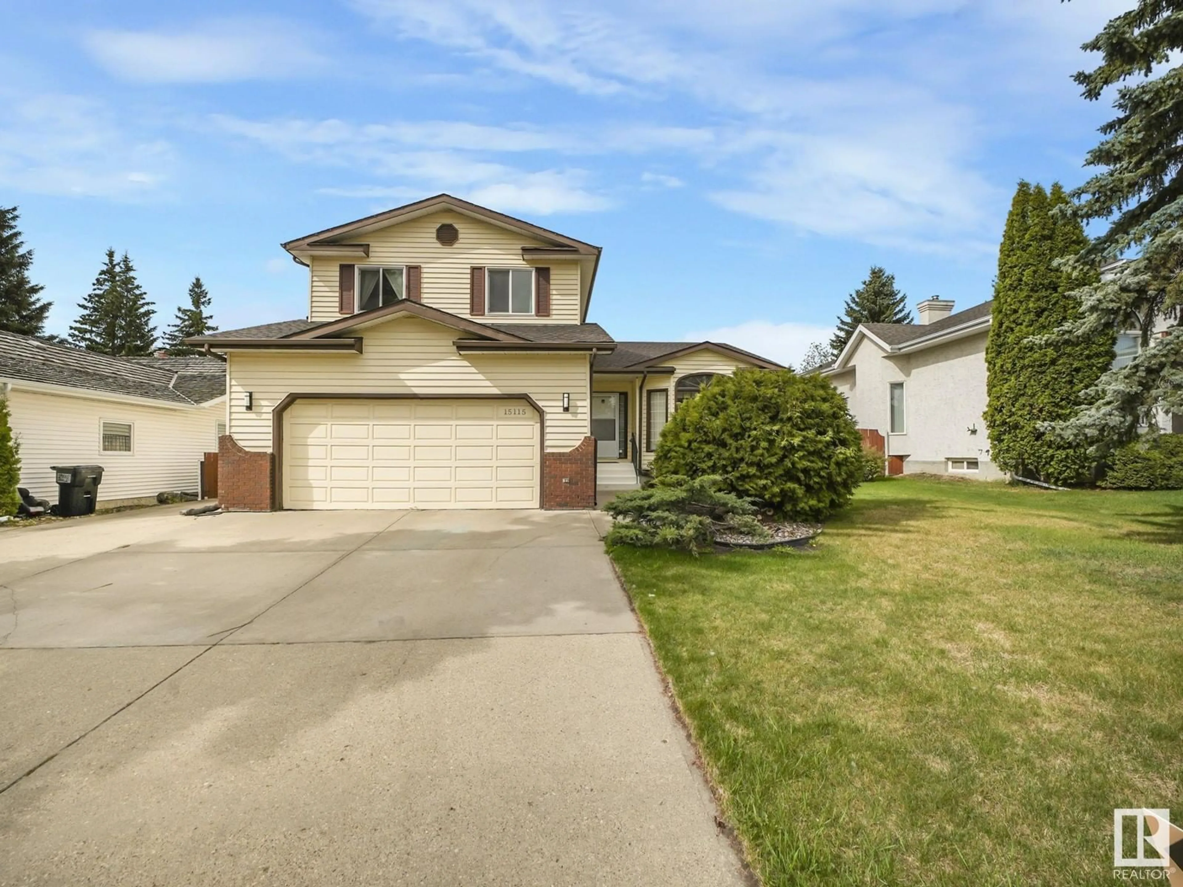 Home with vinyl exterior material, street for 15115 RAMSAY CR, Edmonton Alberta T6H5R1
