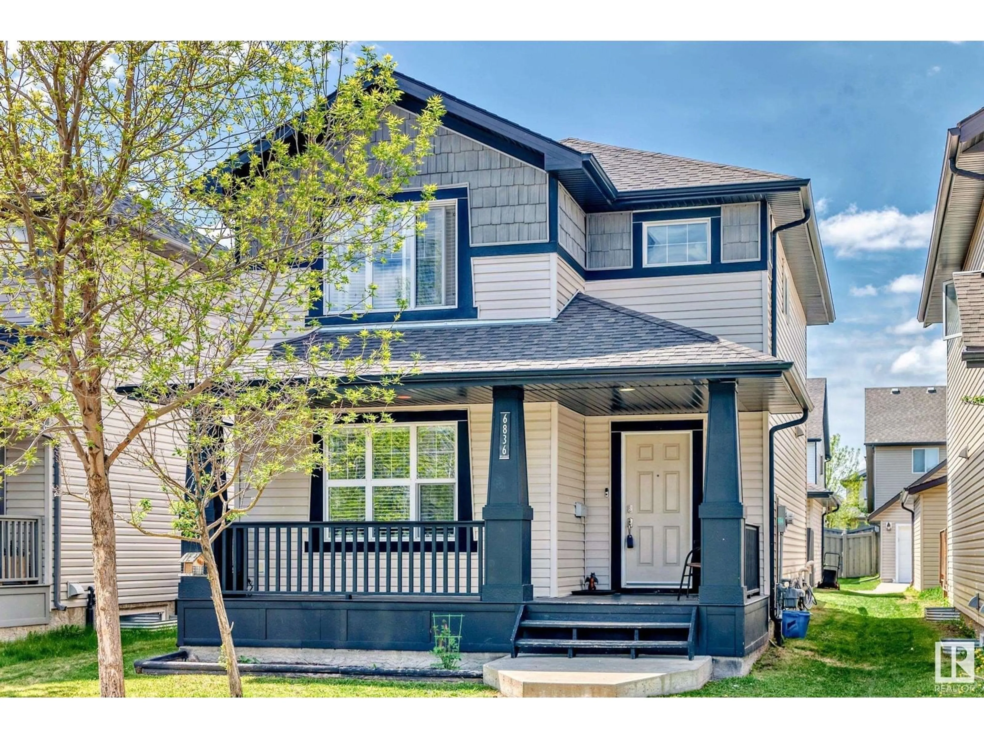 Home with vinyl exterior material, street for SW - 6836 CARDINAL LINK LI, Edmonton Alberta T6Z1Z1