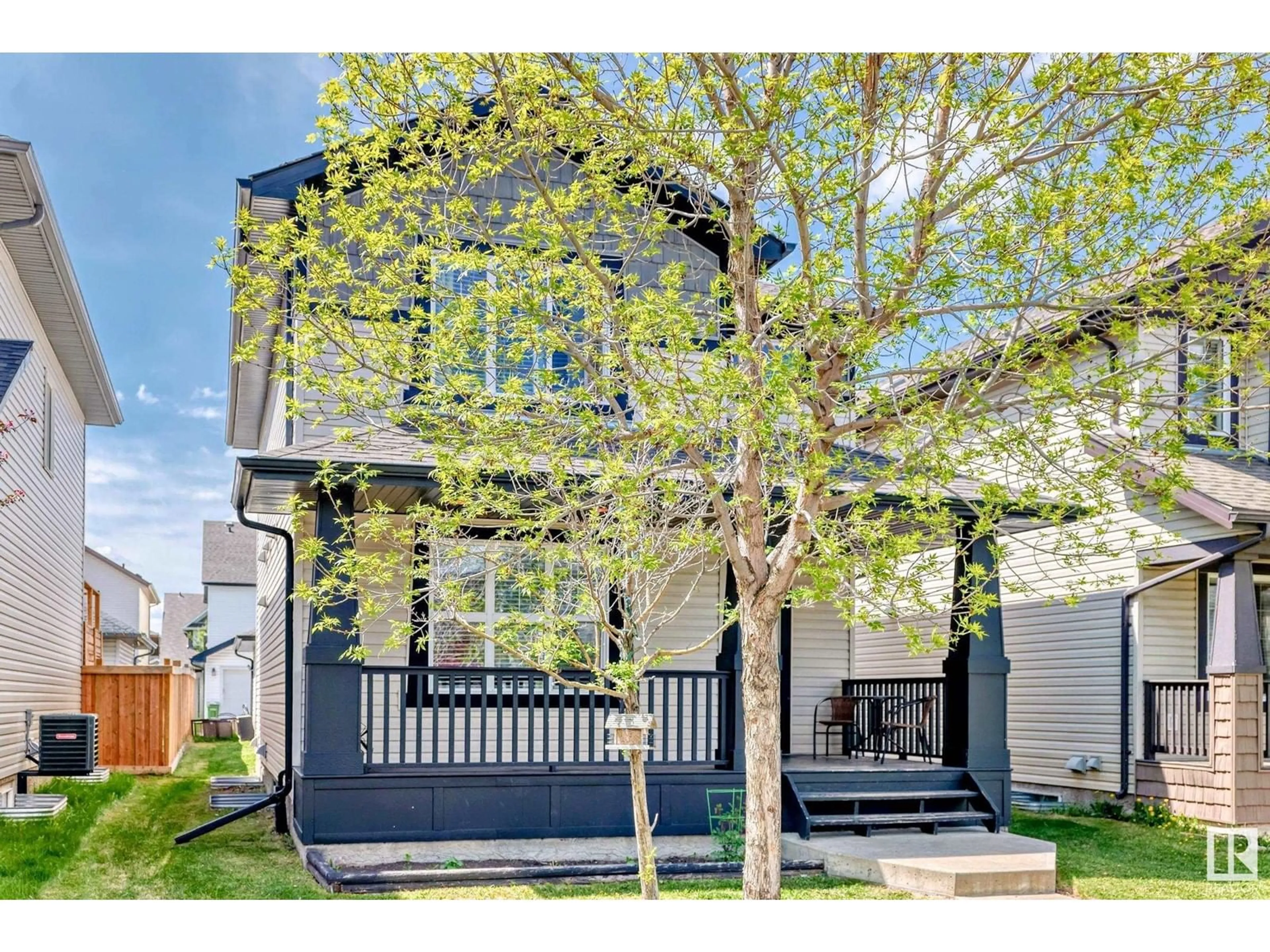 Home with vinyl exterior material, street for SW - 6836 CARDINAL LINK LI, Edmonton Alberta T6Z1Z1