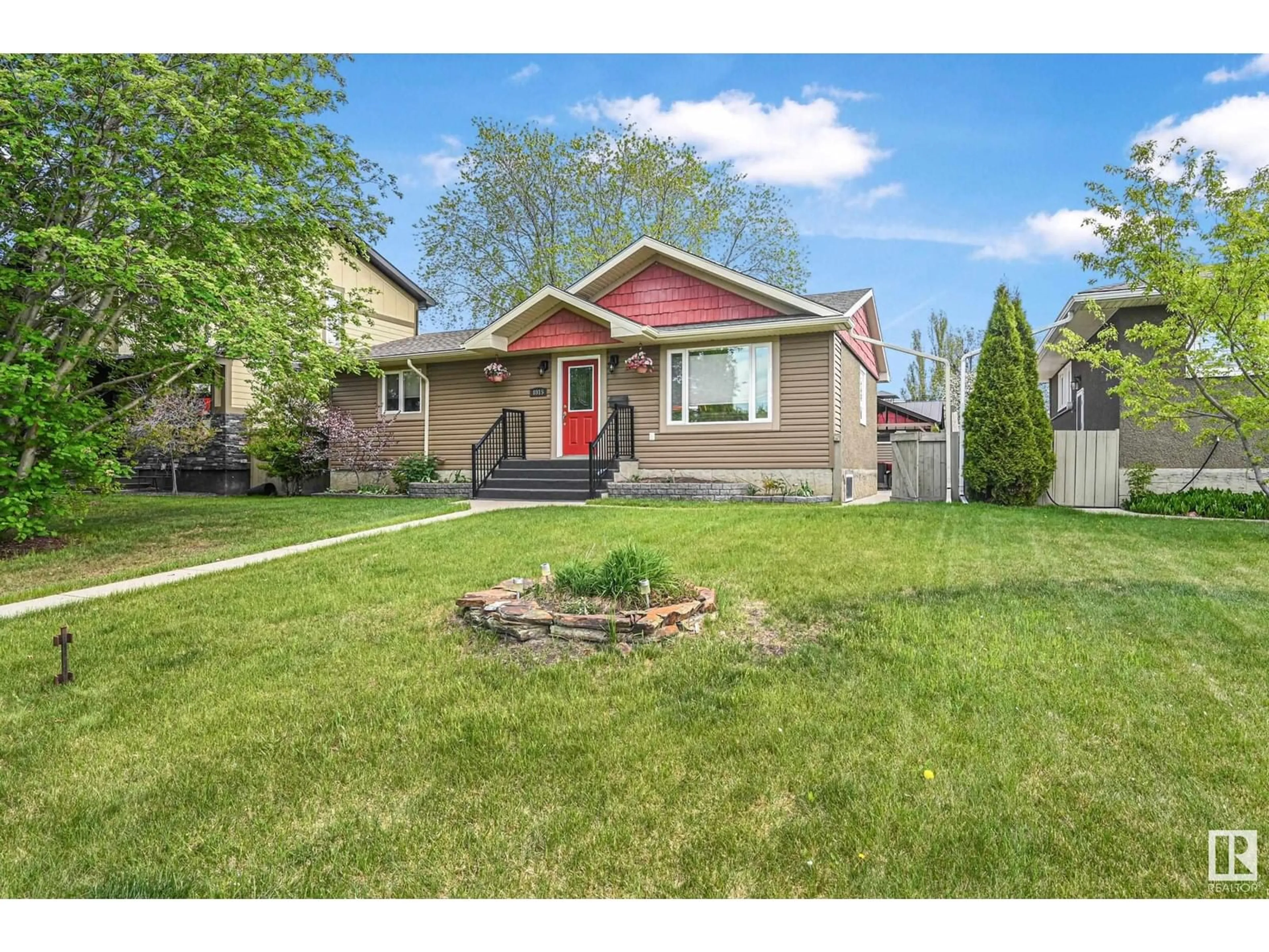 Unknown for NW - 8915 148 ST, Edmonton Alberta T5R0Z8