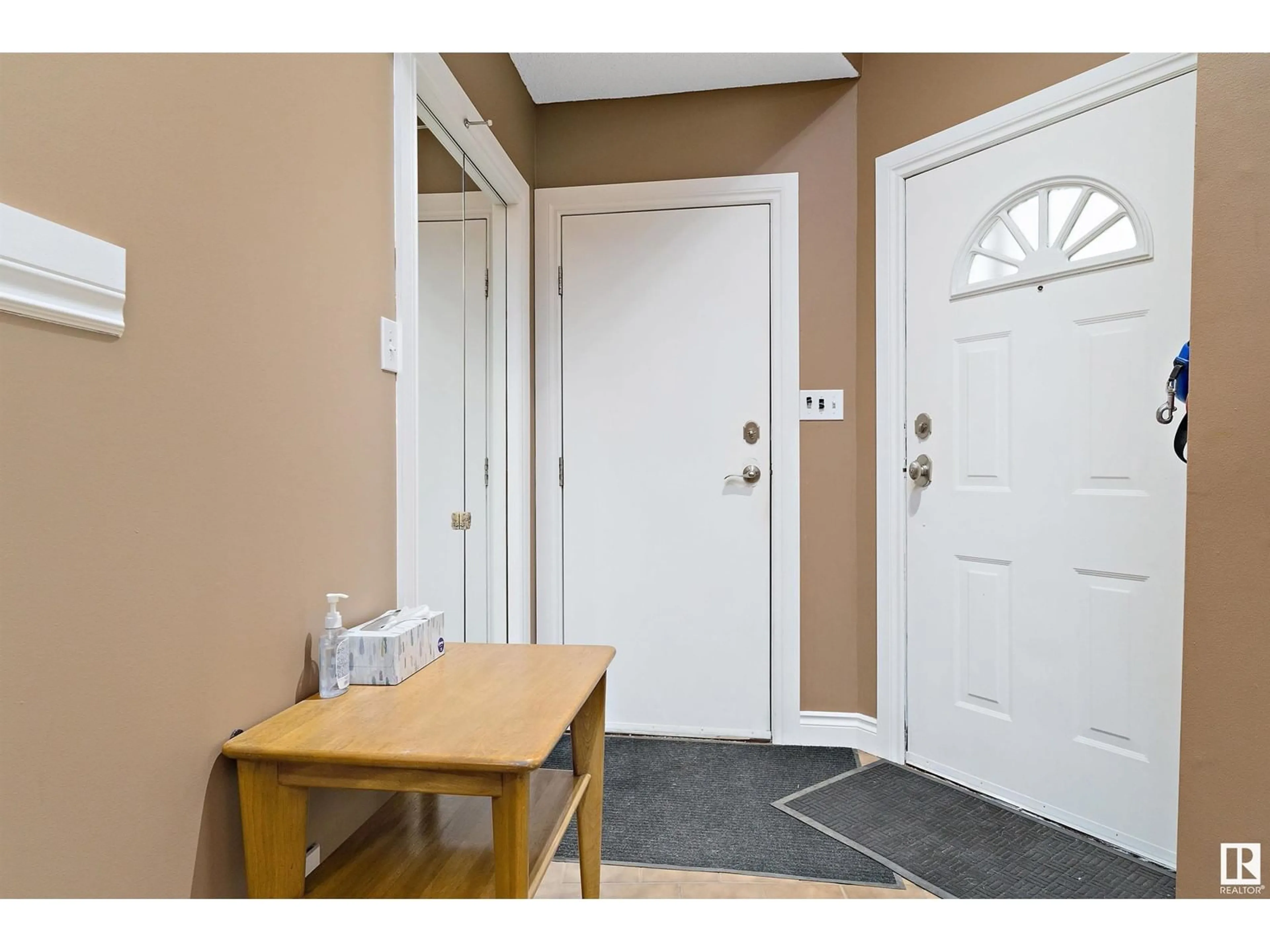 Indoor entryway for 8008 159 AV, Edmonton Alberta T5Z2T9