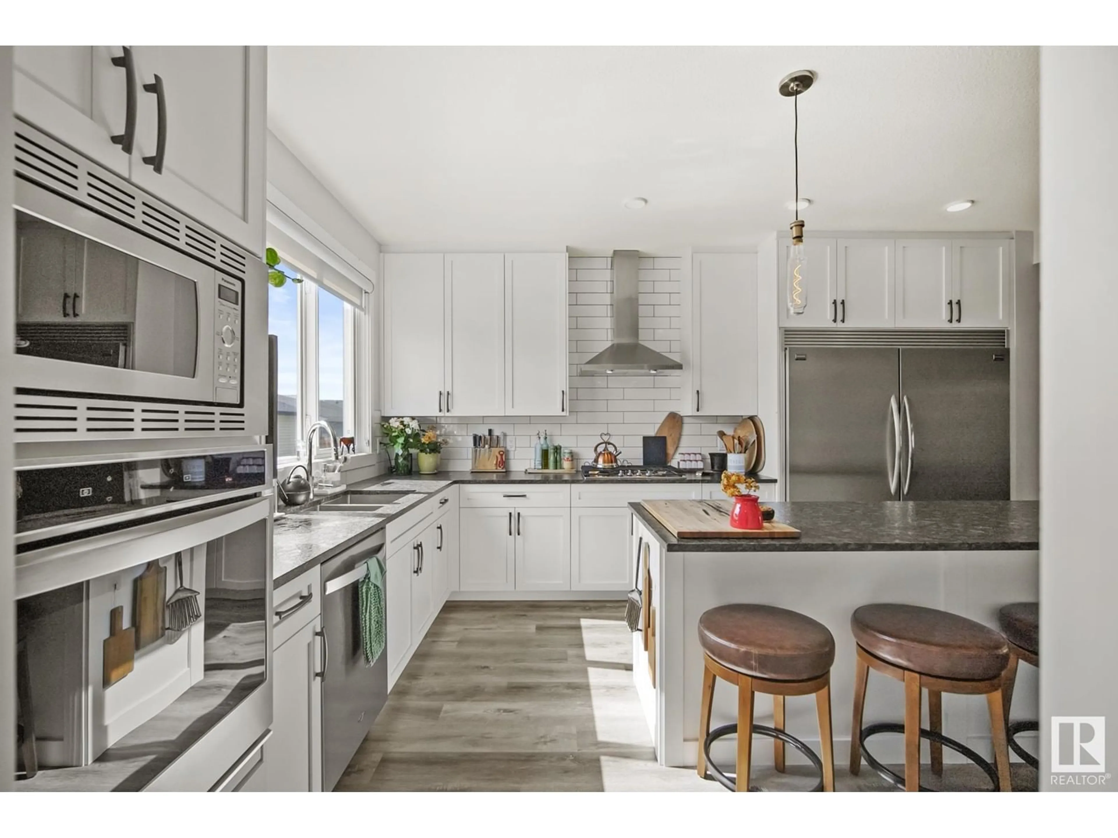 Open concept kitchen, ceramic/tile floor for SW - 2019 160 ST, Edmonton Alberta T6W4E7