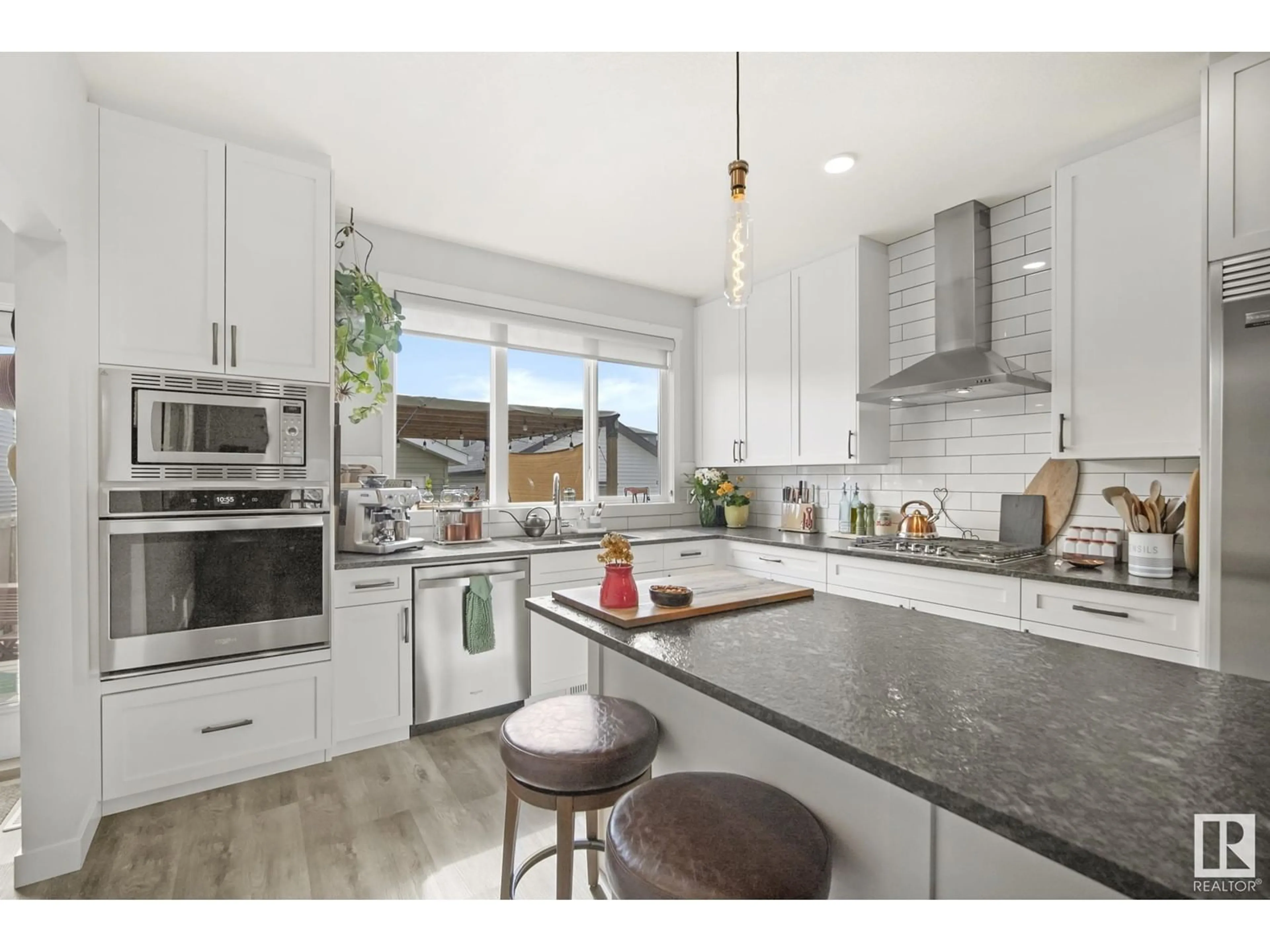 Open concept kitchen, ceramic/tile floor for SW - 2019 160 ST, Edmonton Alberta T6W4E7
