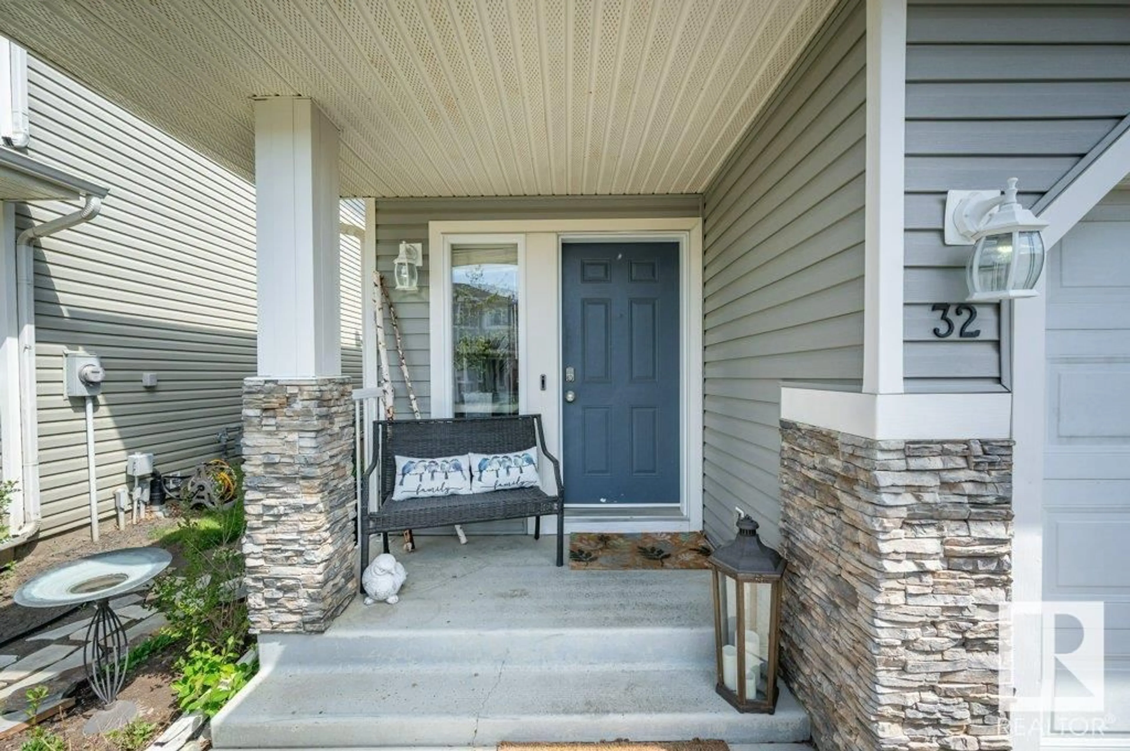 Indoor entryway for 133 - 32 EASTGATE WY, St. Albert Alberta T8N7M9