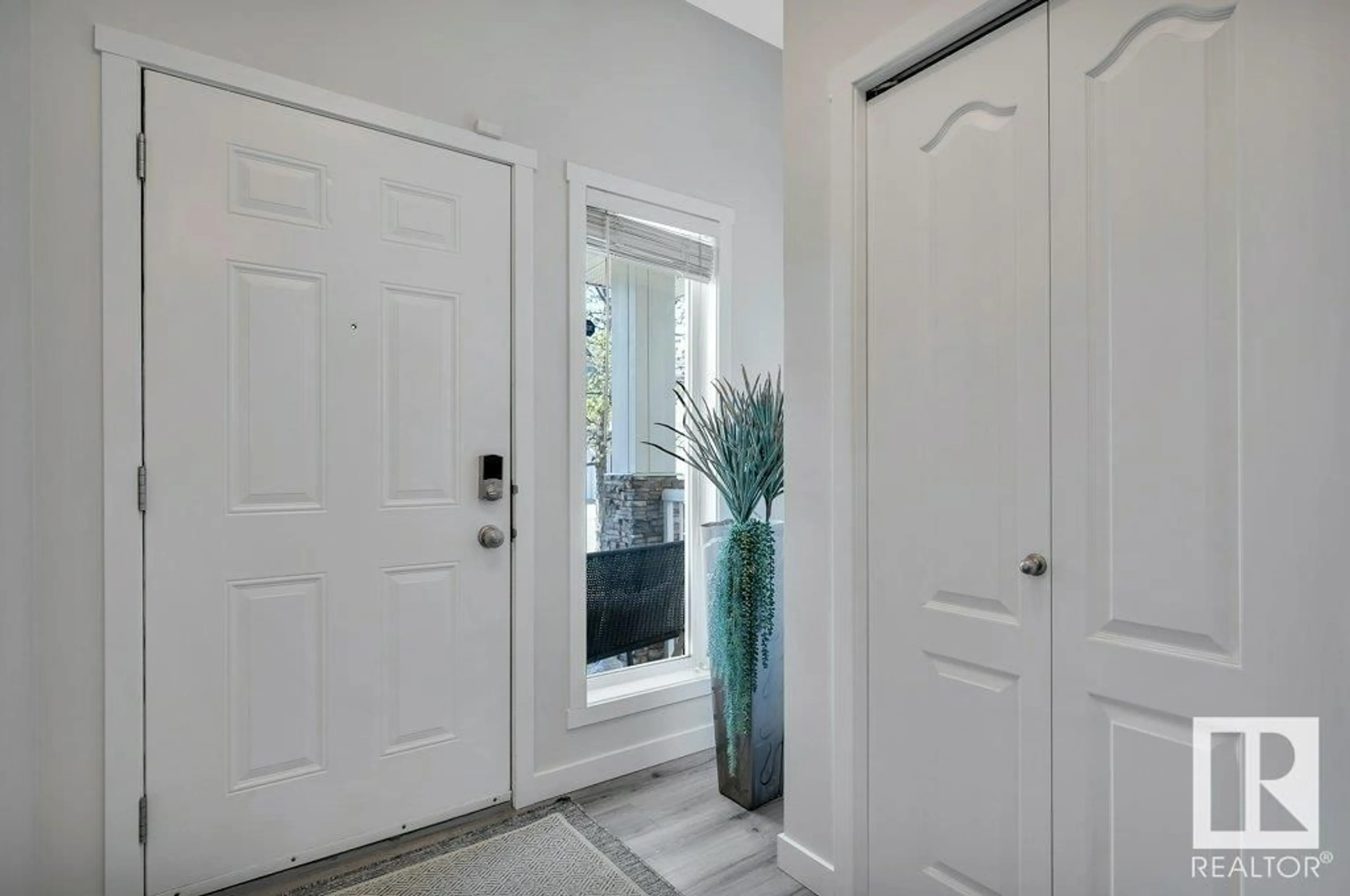Indoor entryway for 133 - 32 EASTGATE WY, St. Albert Alberta T8N7M9