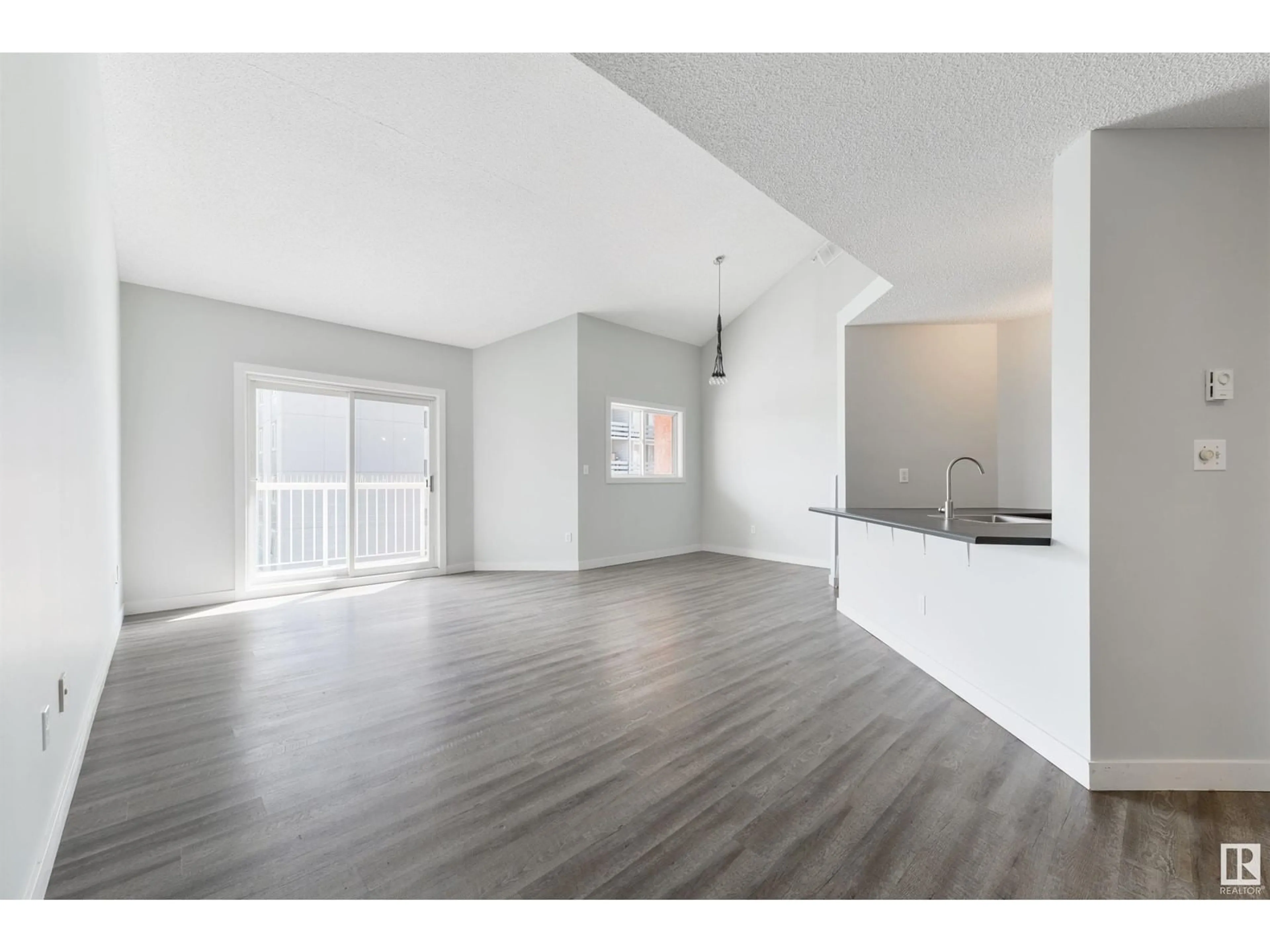 A pic of a room for #409 - 10153 117 ST, Edmonton Alberta T5K1X5