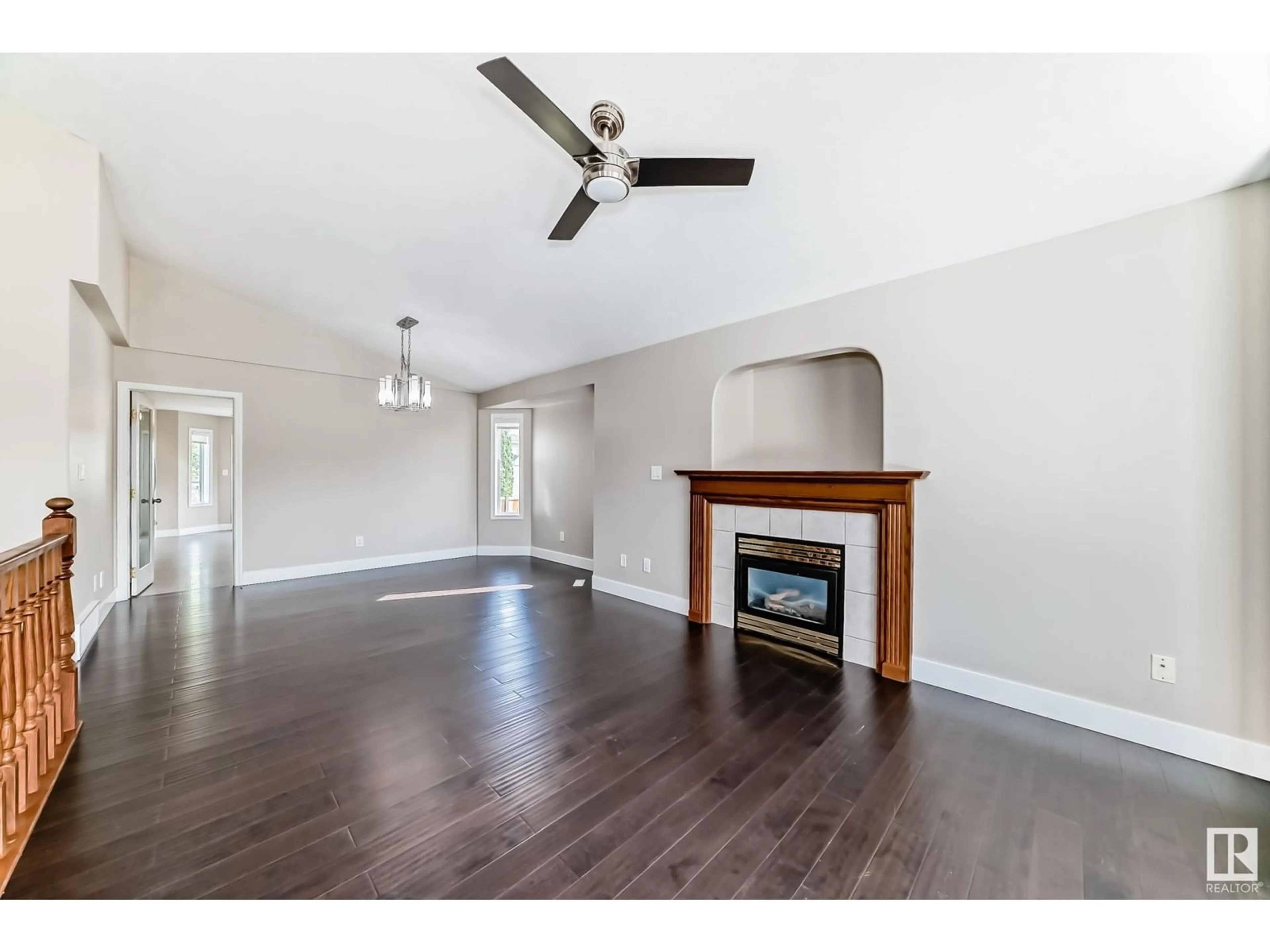 A pic of a room for 4704 151 AV, Edmonton Alberta T5Y3A2