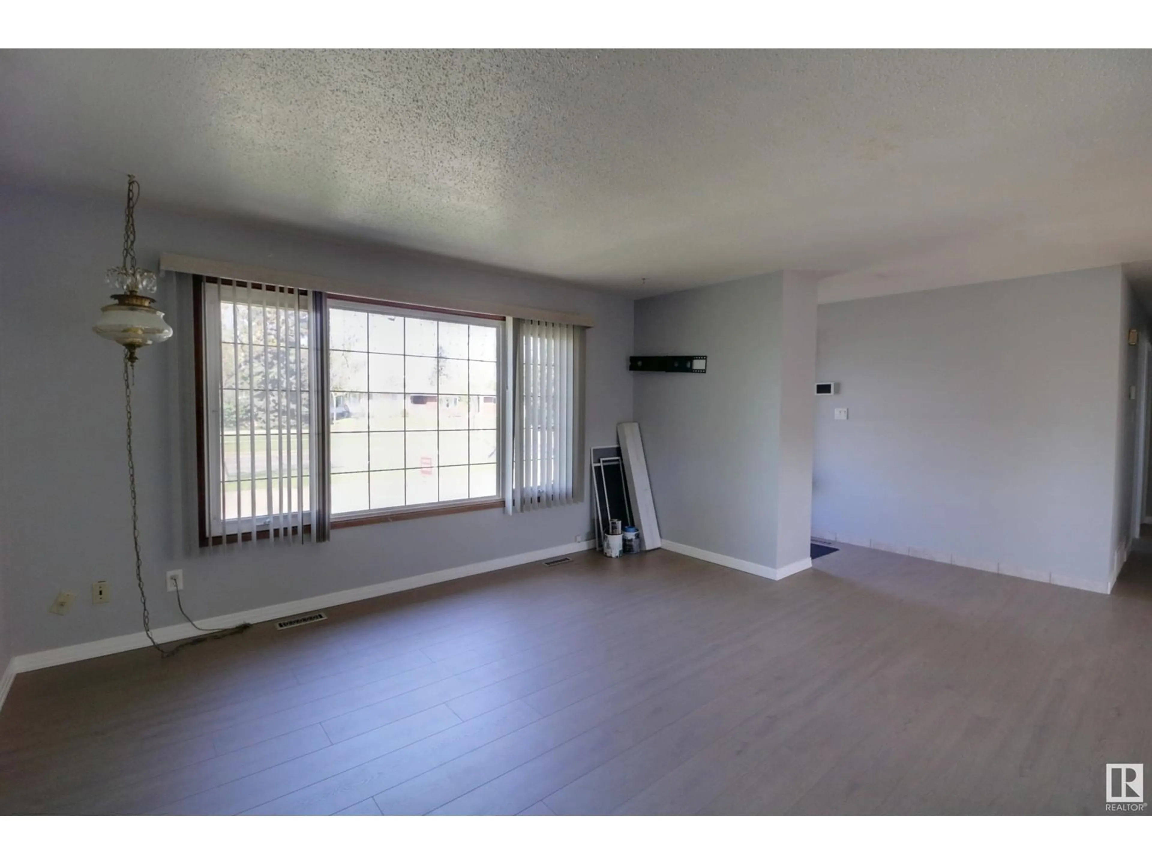 A pic of a room for NW - 13535 82 ST, Edmonton Alberta T5E2V3