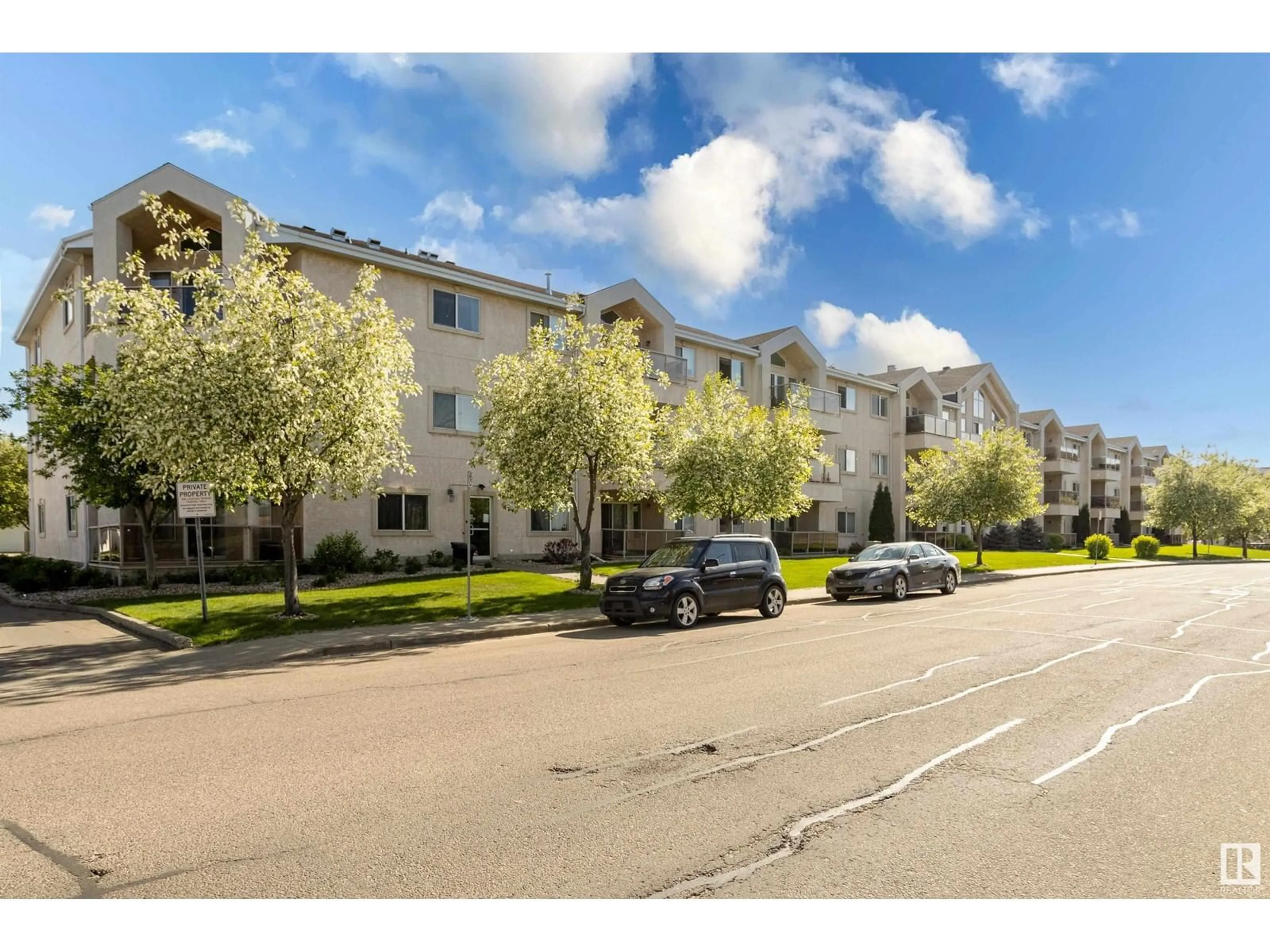 Unknown for #209 - 10421 42 AV, Edmonton Alberta T6J7C8