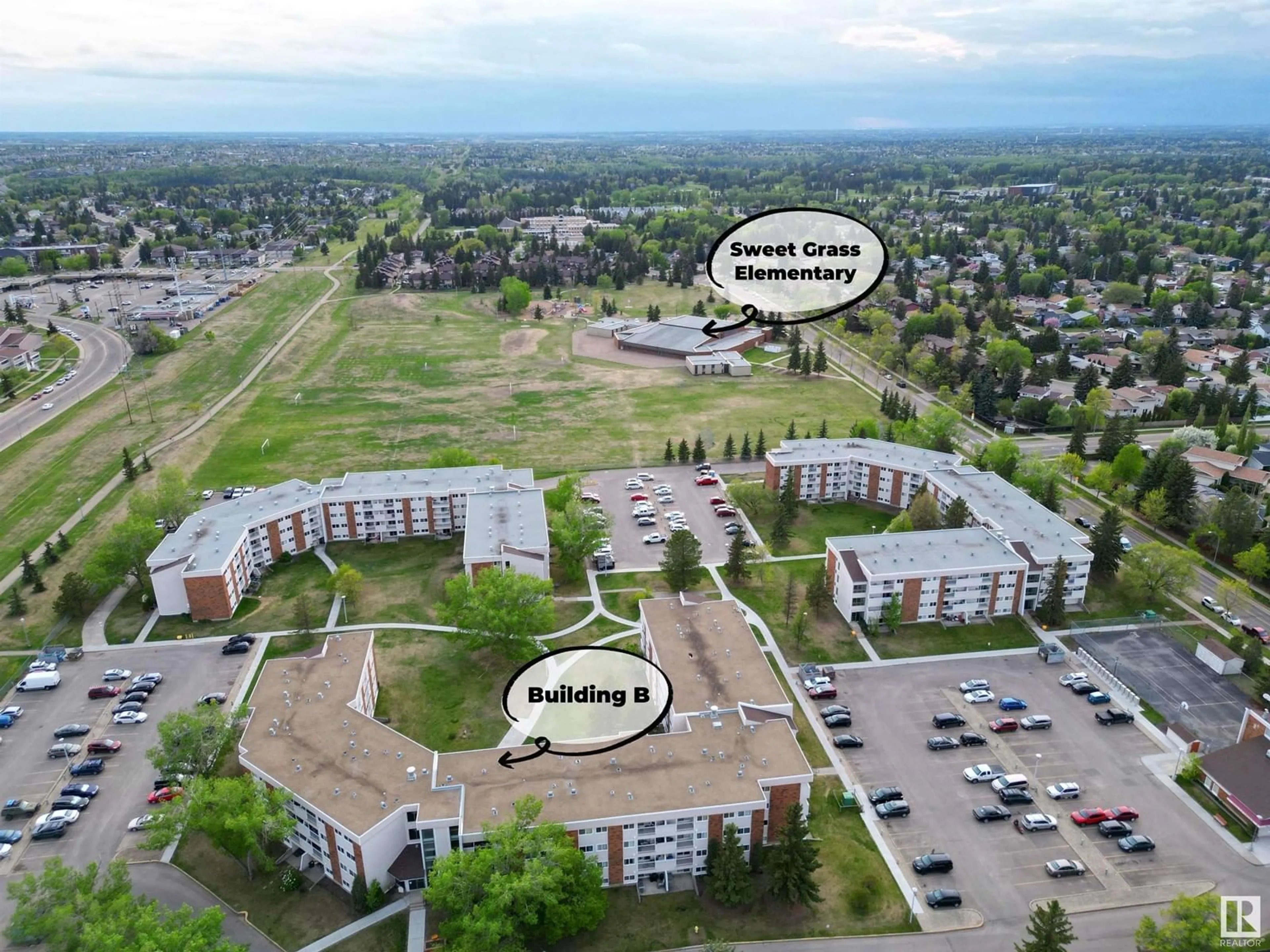 A pic from outside/outdoor area/front of a property/back of a property/a pic from drone, unknown for #9 - 11245 31 AV, Edmonton Alberta T6J3V5
