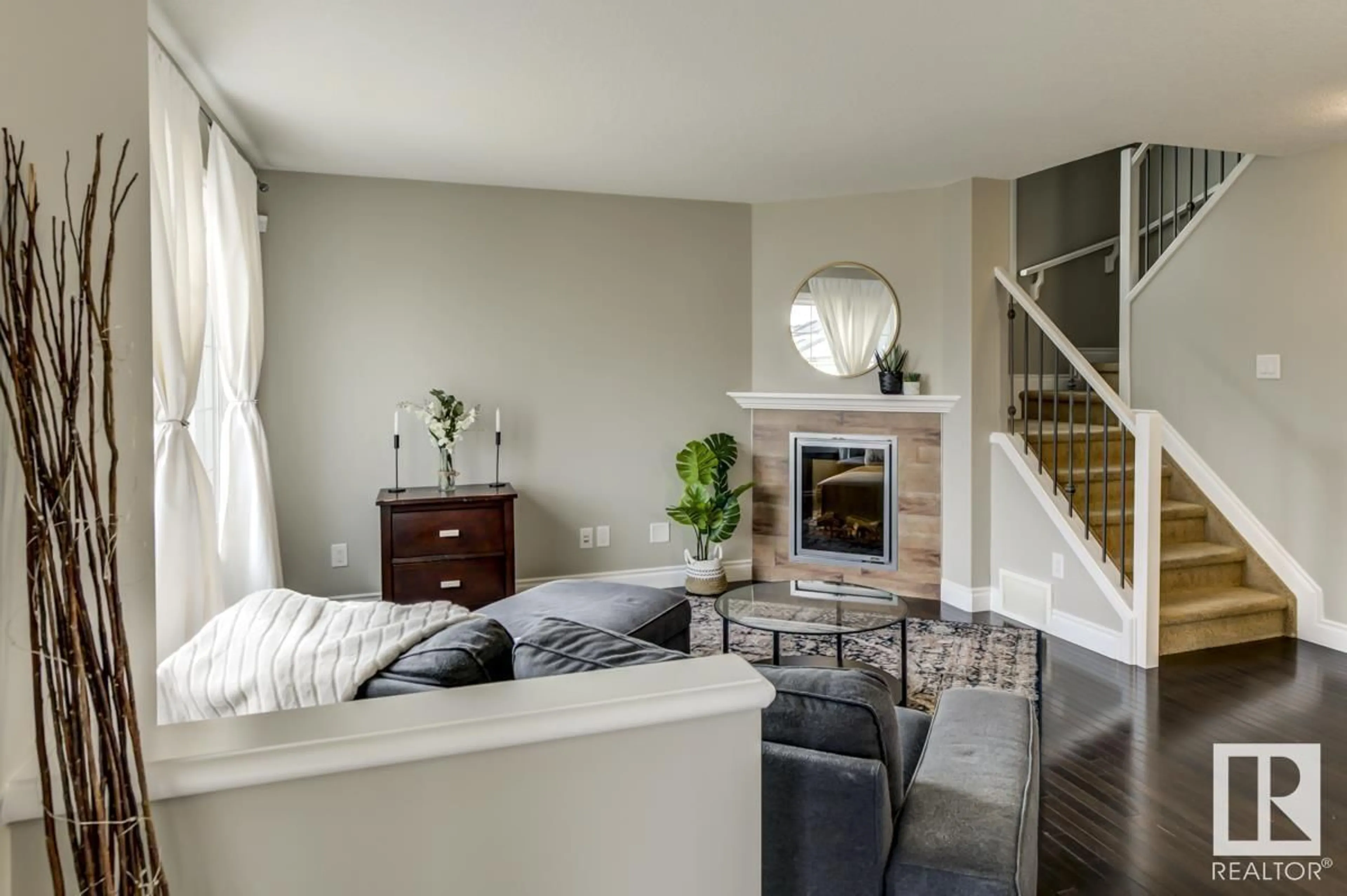 Living room with furniture, unknown for 1856 30 ST NW, Edmonton Alberta T6T0N6
