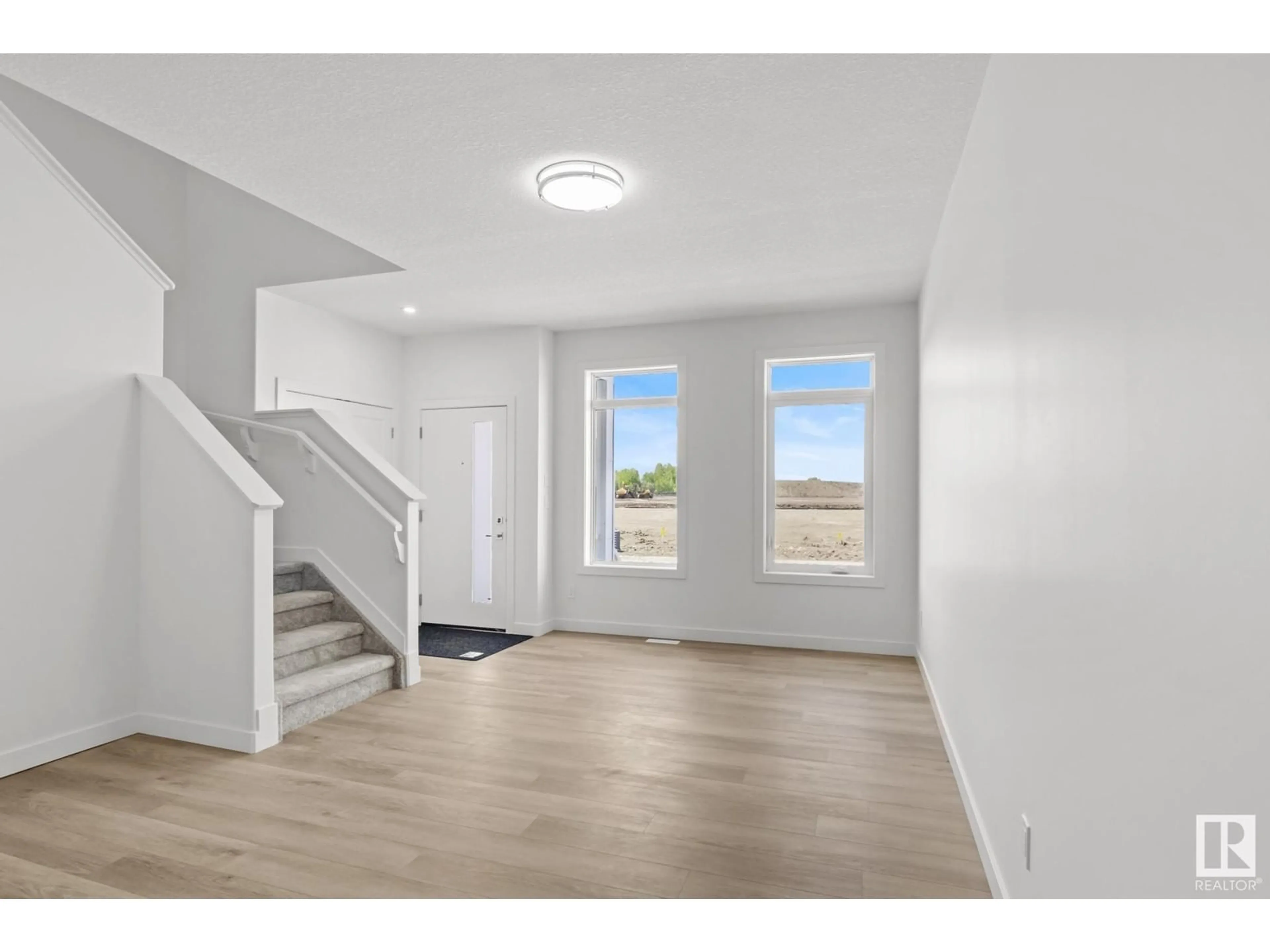 Indoor entryway for NW - 1947 210 ST, Edmonton Alberta T6M3H5
