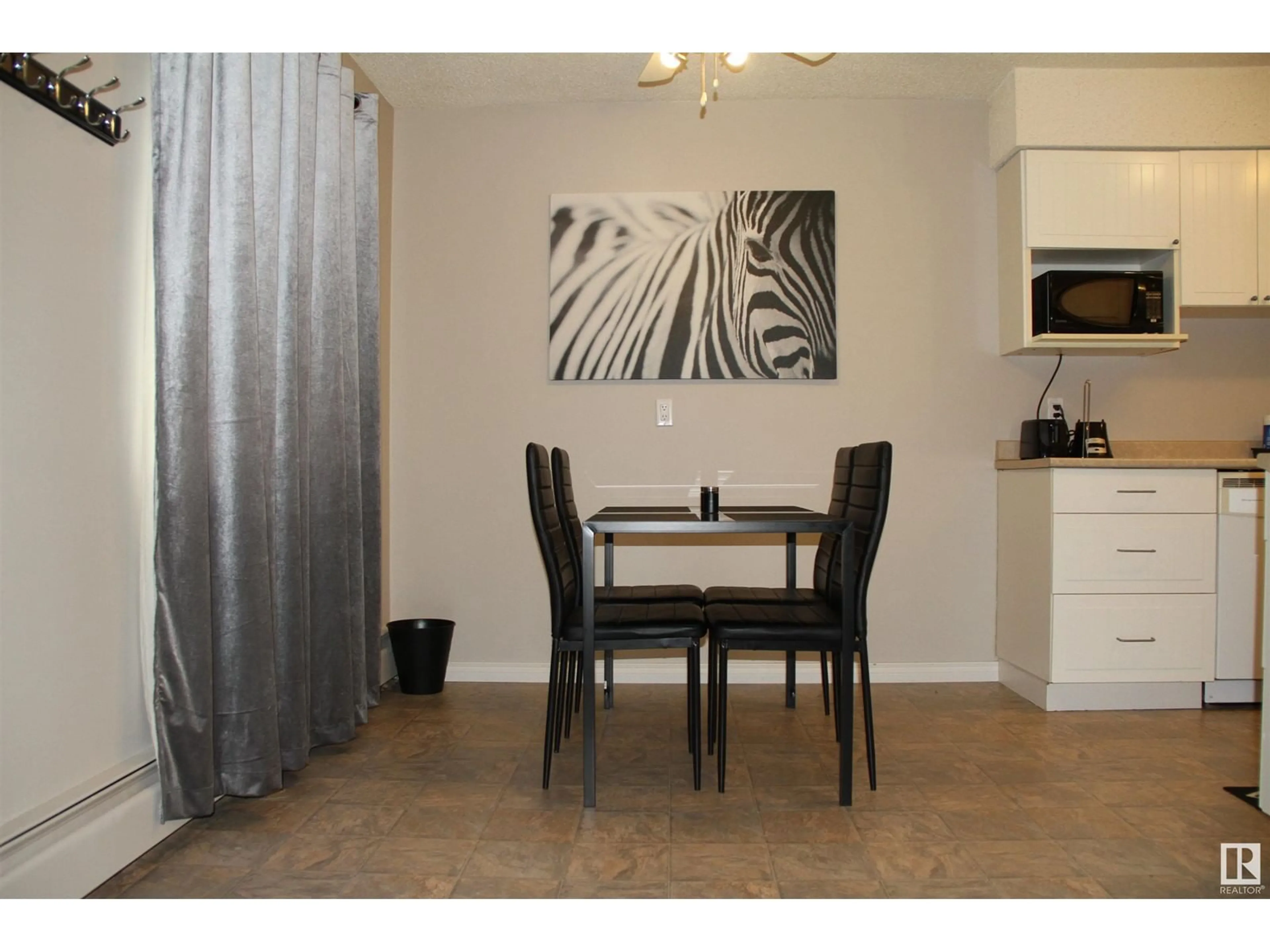 Dining room, unknown for 105 - 237 WOODVALE W, Edmonton Alberta T6L1E5