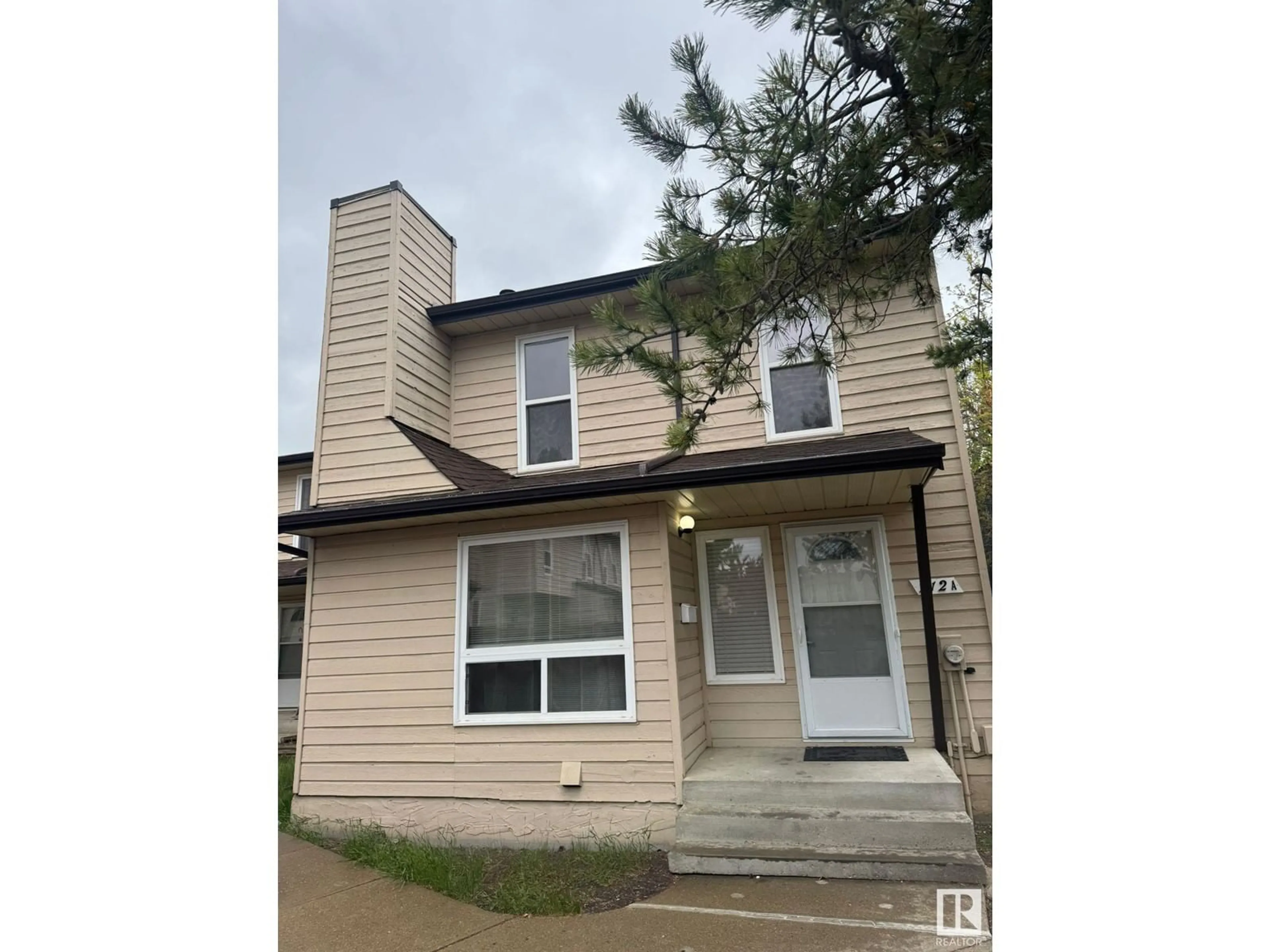 Unknown for 212A WARWICK RD, Edmonton Alberta T5X4P8