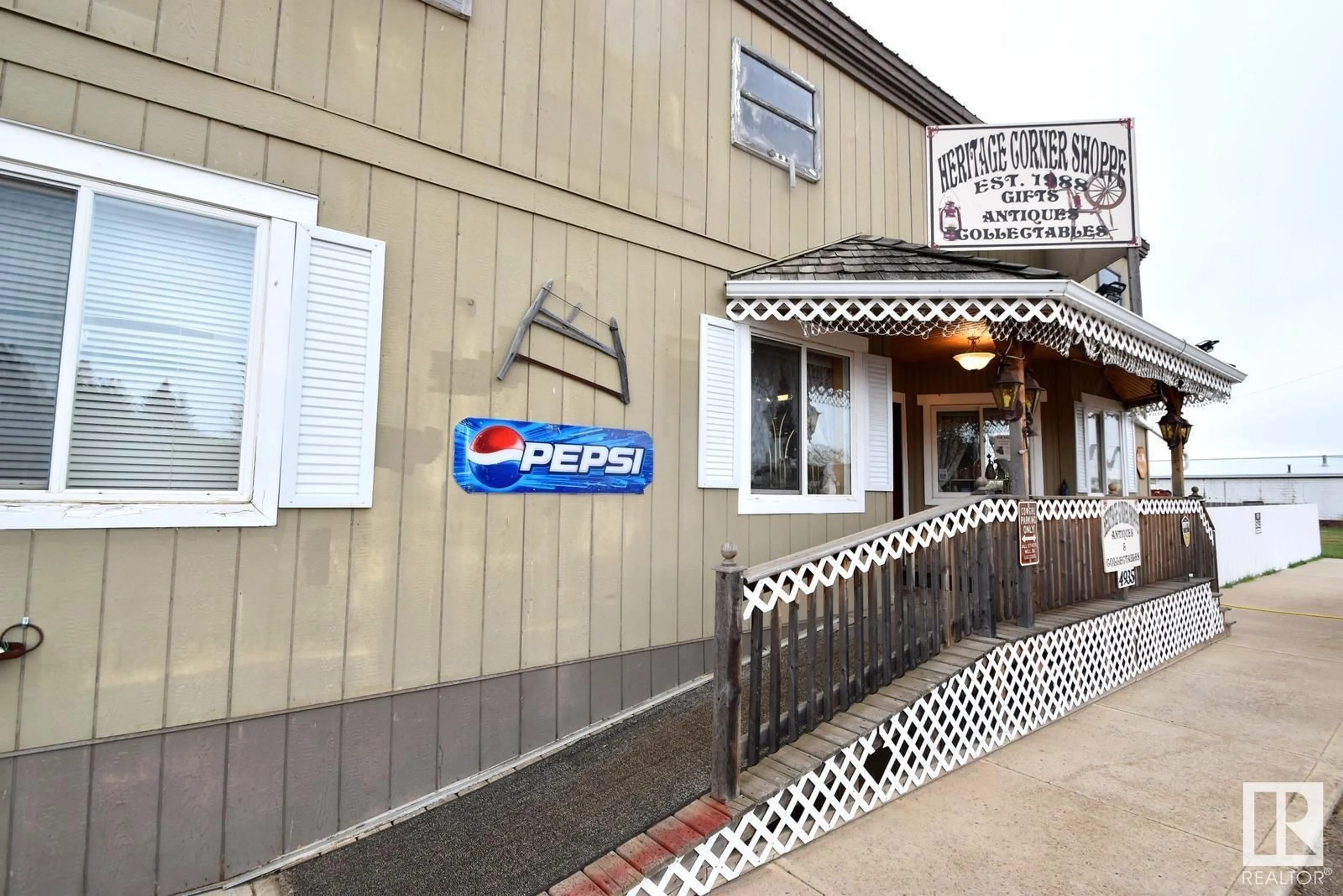 Patio, unknown for 4935 50 ST, Bellis Alberta T0A0J0