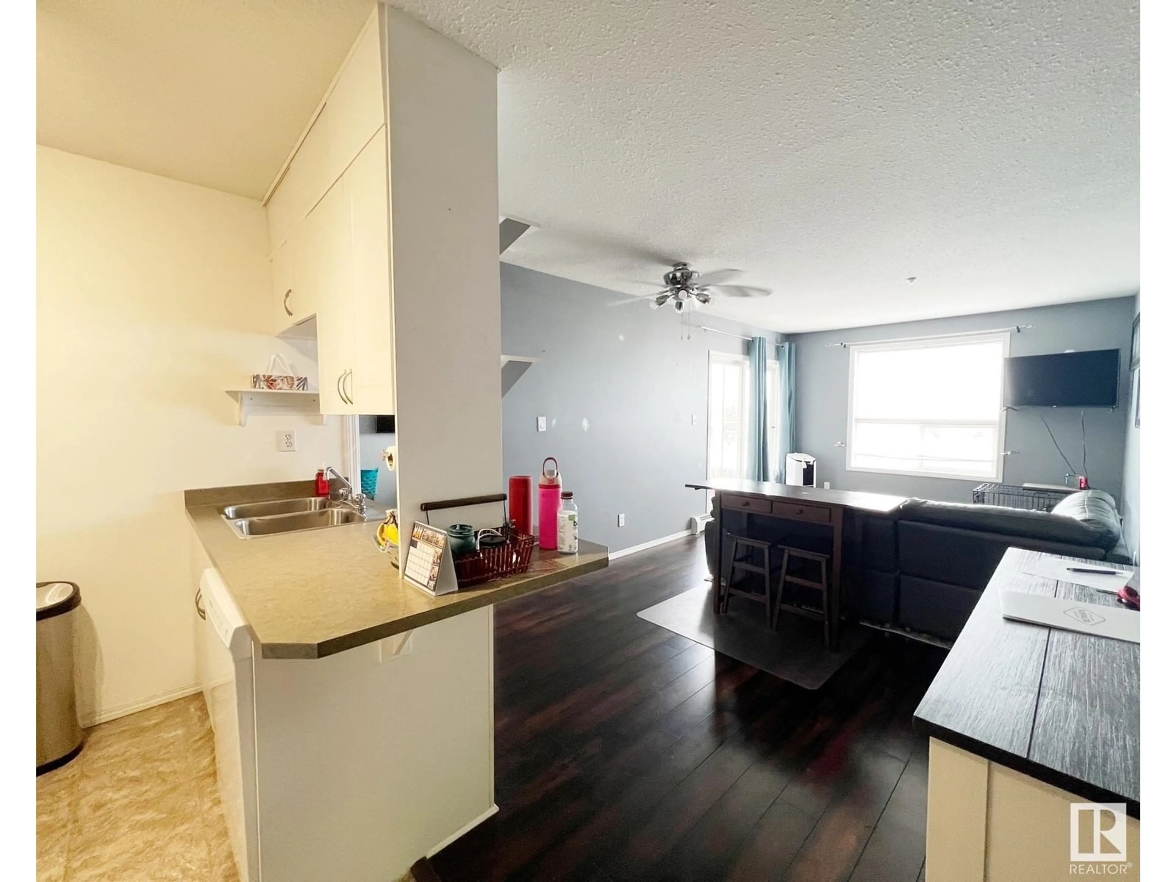 Unknown for 317 - 4310 33 ST, Stony Plain Alberta T7Z0A8