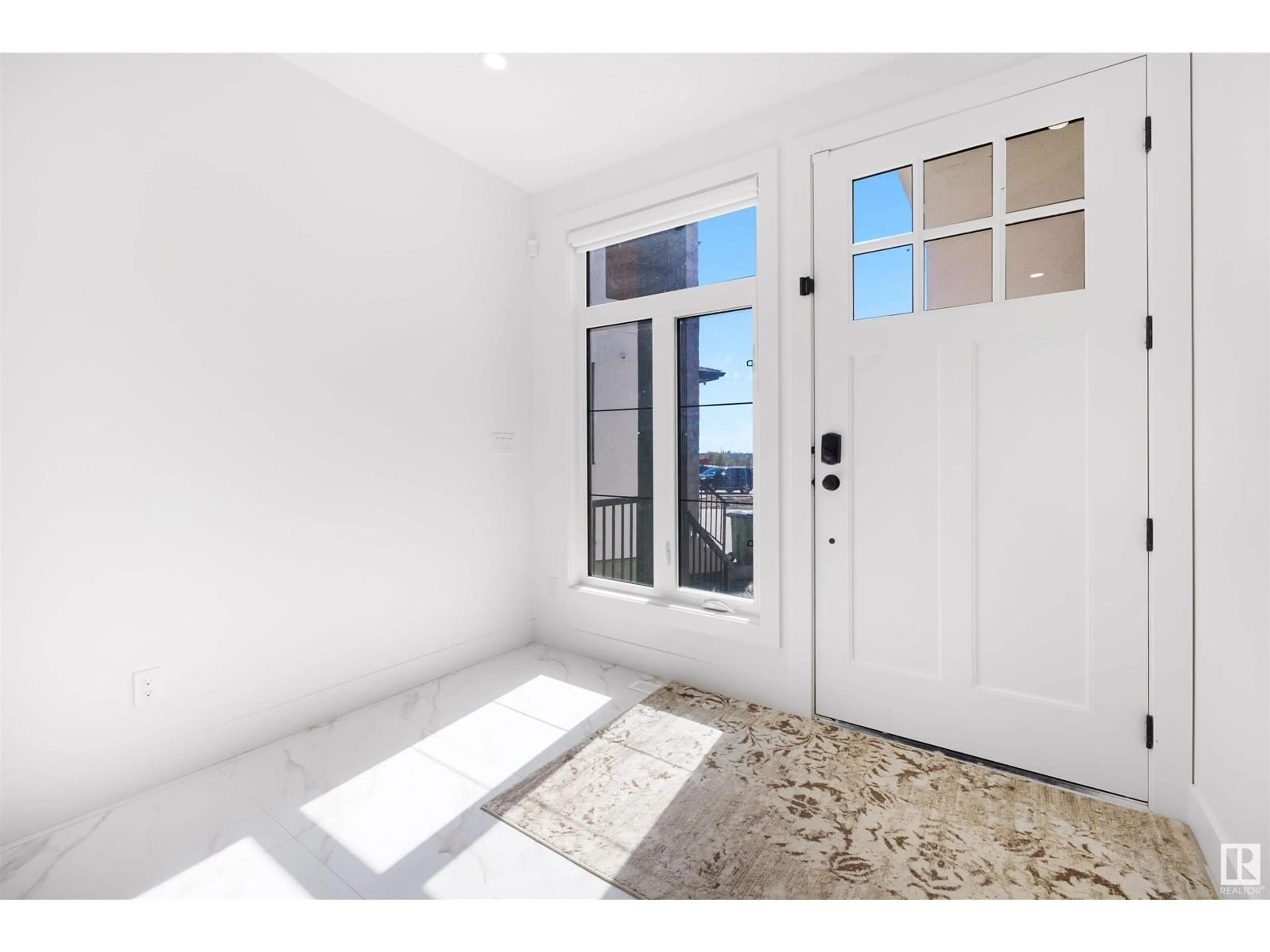 Indoor entryway for 14619 11 ST, Edmonton Alberta T5Y3Z6