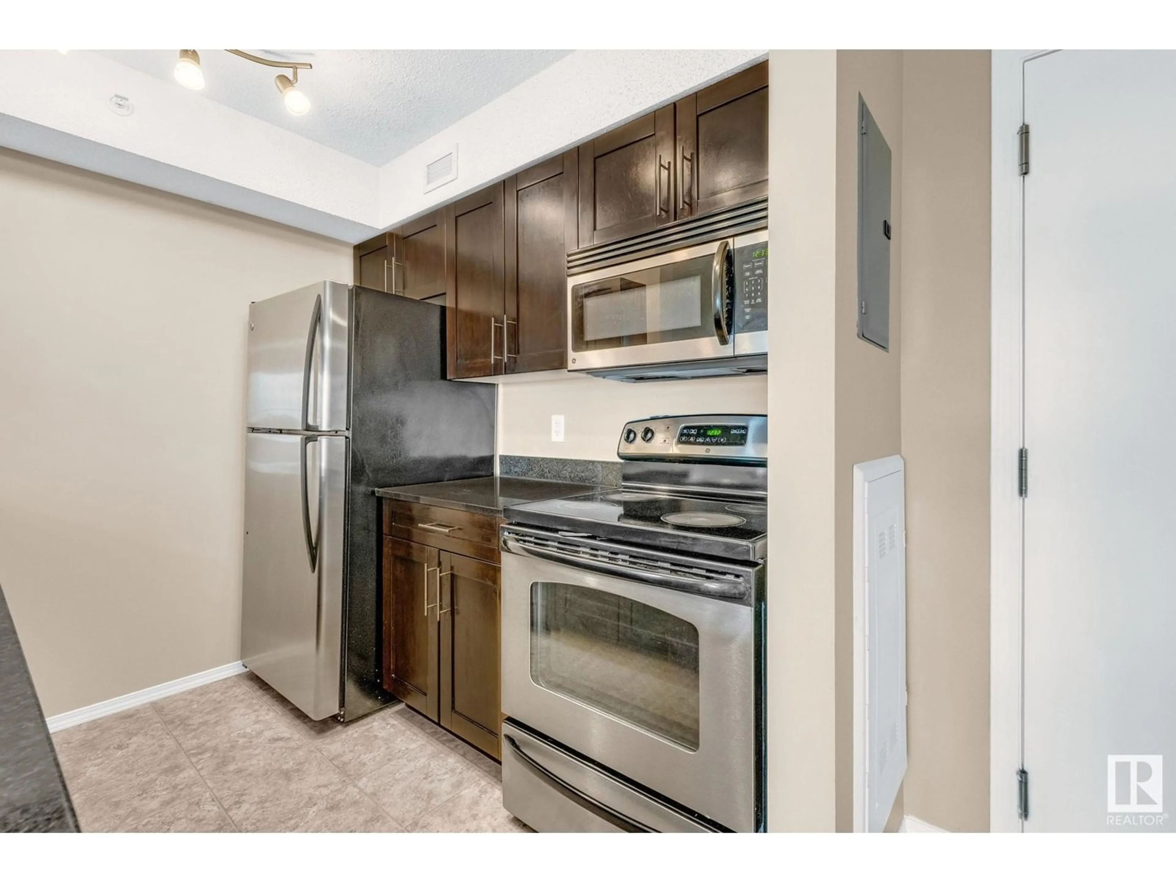 Standard kitchen, unknown for #416 - 530 WATT BV, Edmonton Alberta T6X1P7
