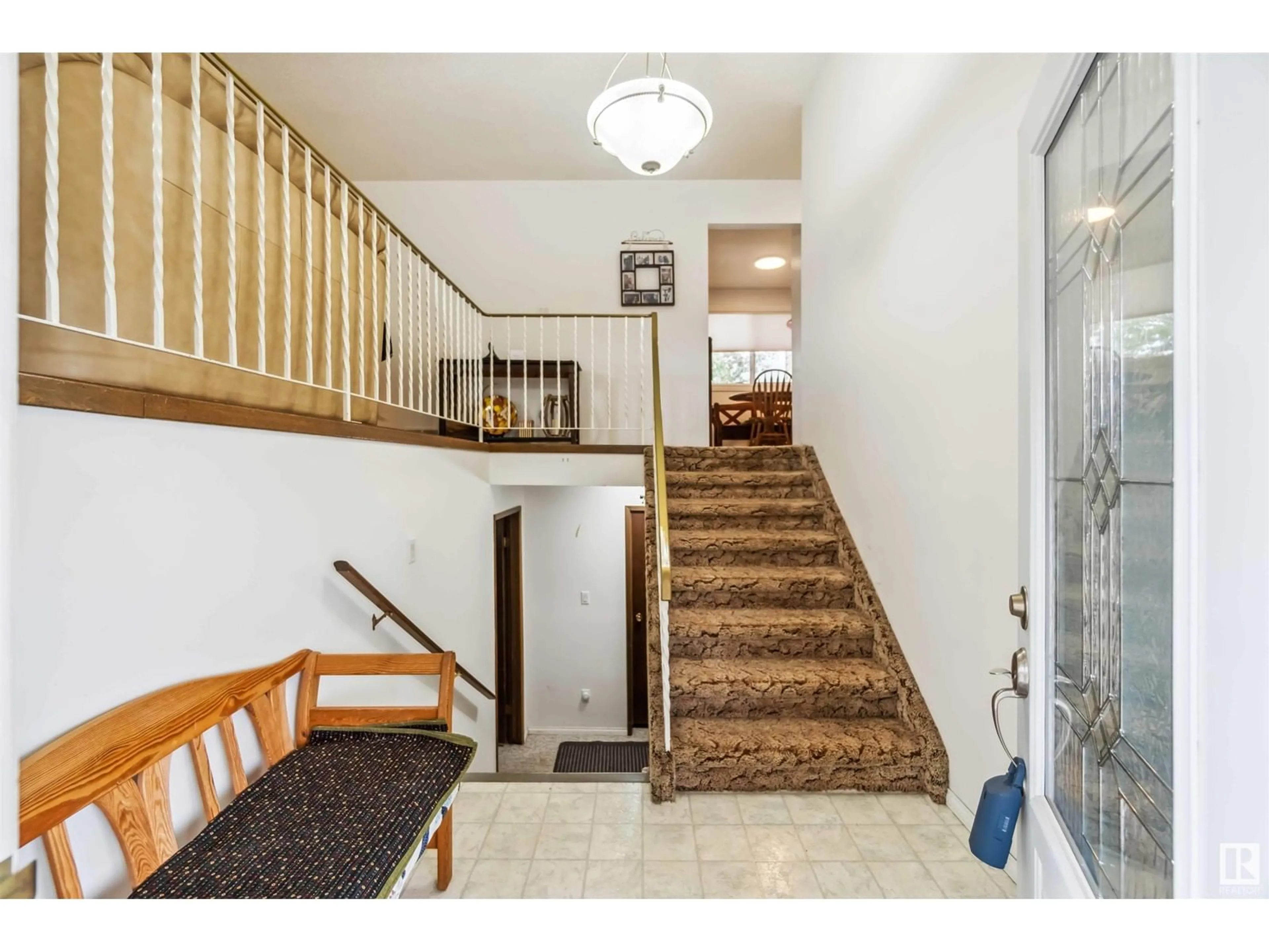 Indoor foyer for 23516 - 19 TWP RD 560, Rural Sturgeon County Alberta T0A0K4