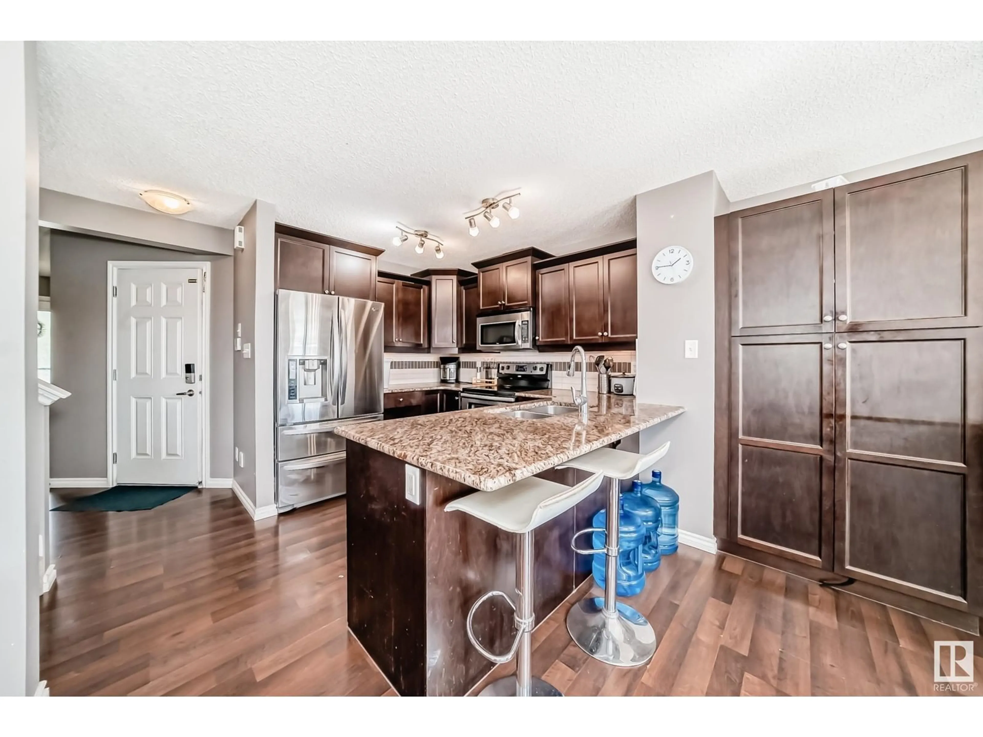 Open concept kitchen, unknown for 2909 18A AV, Edmonton Alberta T6T0N7