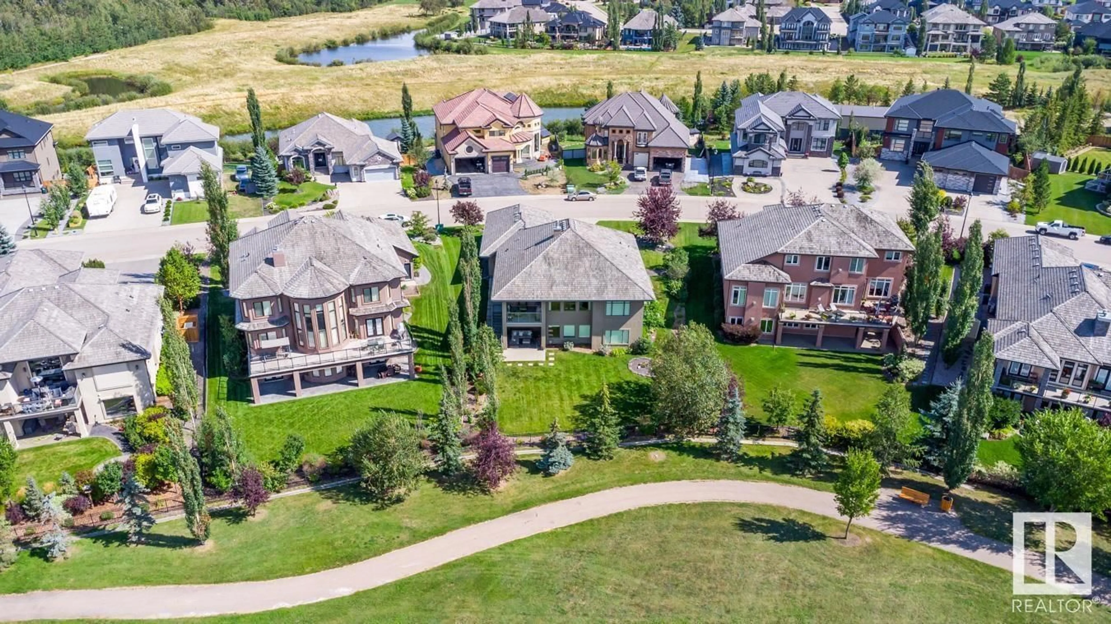 A pic from outside/outdoor area/front of a property/back of a property/a pic from drone, street for 283 RGE ROAD 233, Rural Strathcona County Alberta T8B1C6