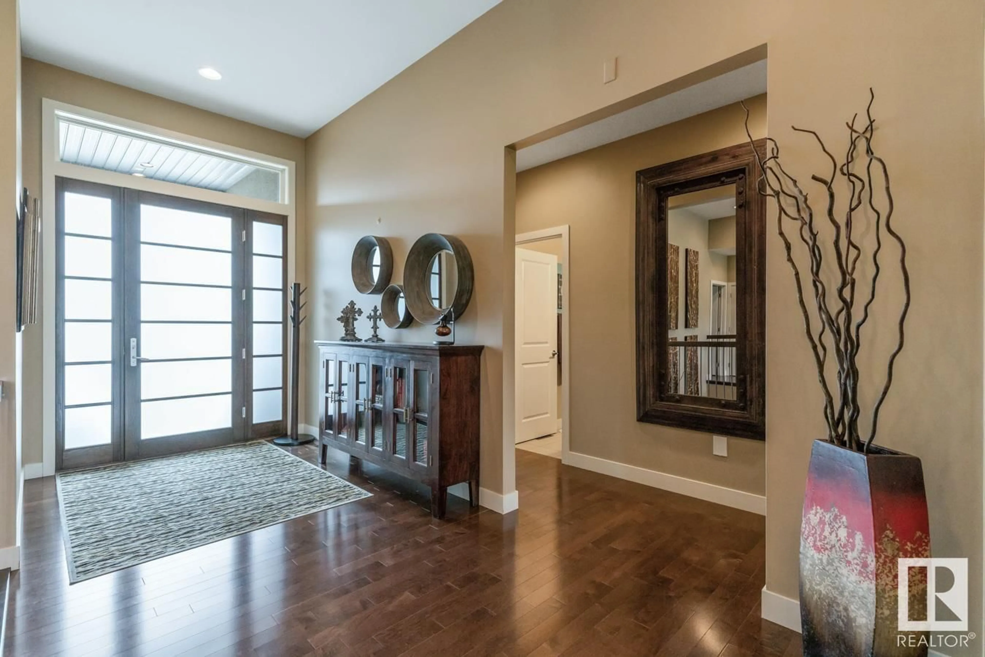 Indoor entryway for 283 RGE ROAD 233, Rural Strathcona County Alberta T8B1C6