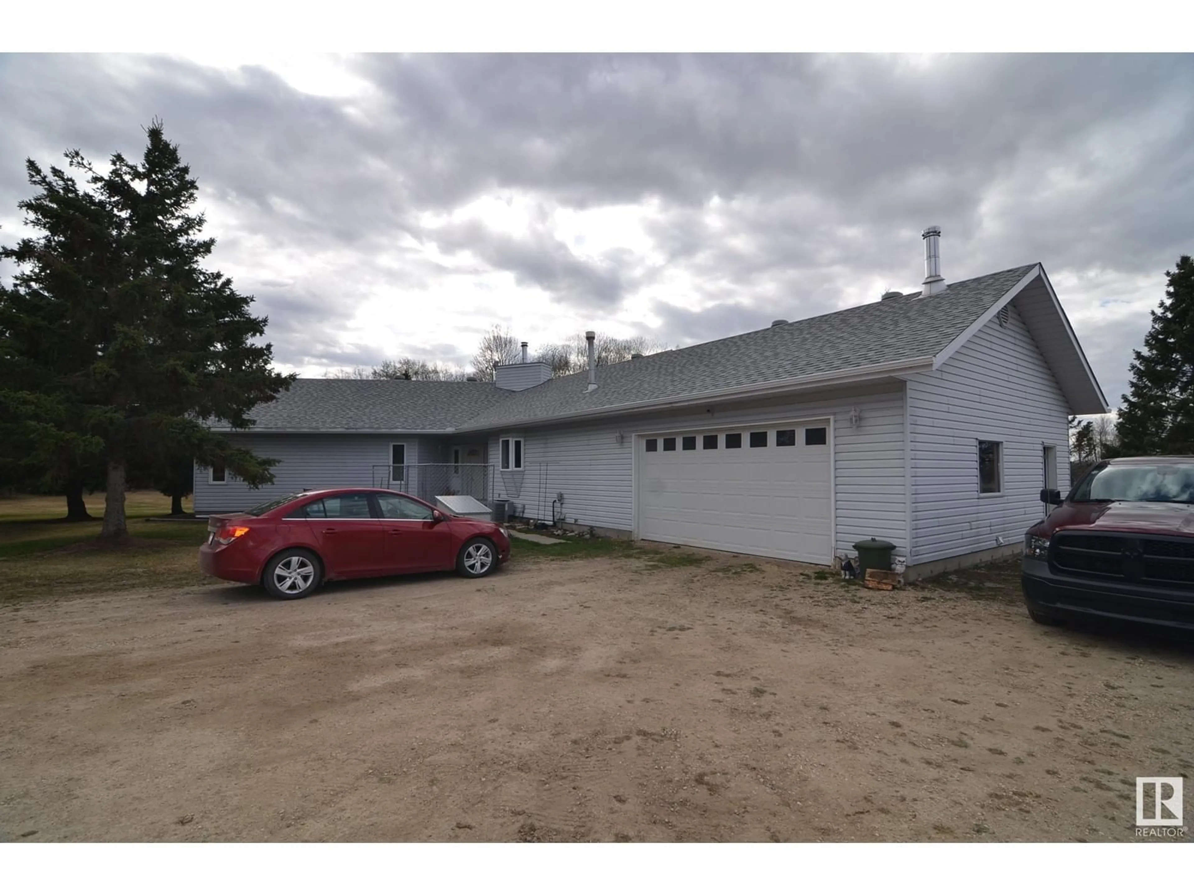 Unknown for 55428 HWY 763, Rural Lac Ste. Anne County Alberta T0E0J0