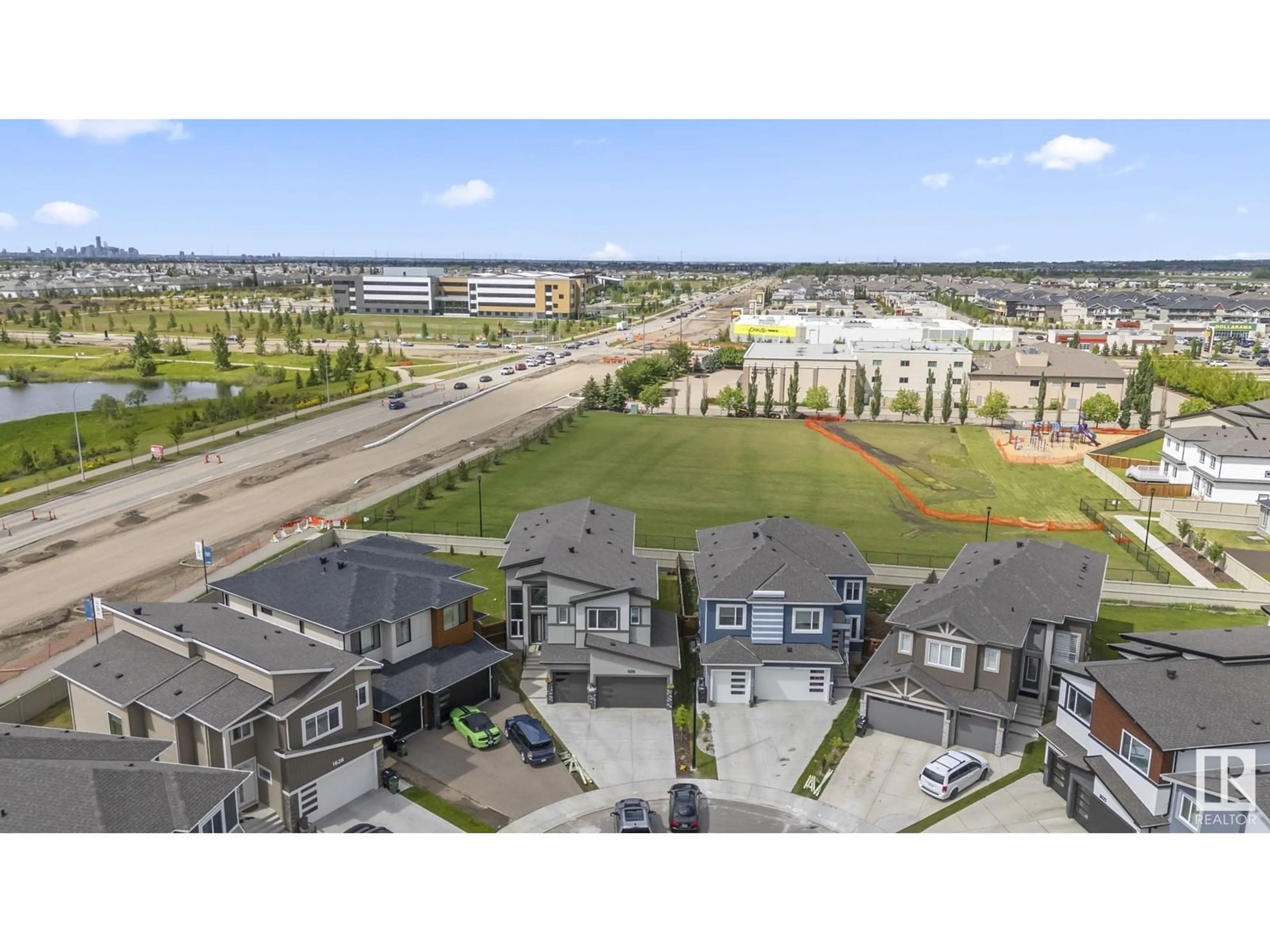 A pic from outside/outdoor area/front of a property/back of a property/a pic from drone, unknown for NW - 1634 16A ST, Edmonton Alberta T6T2S1