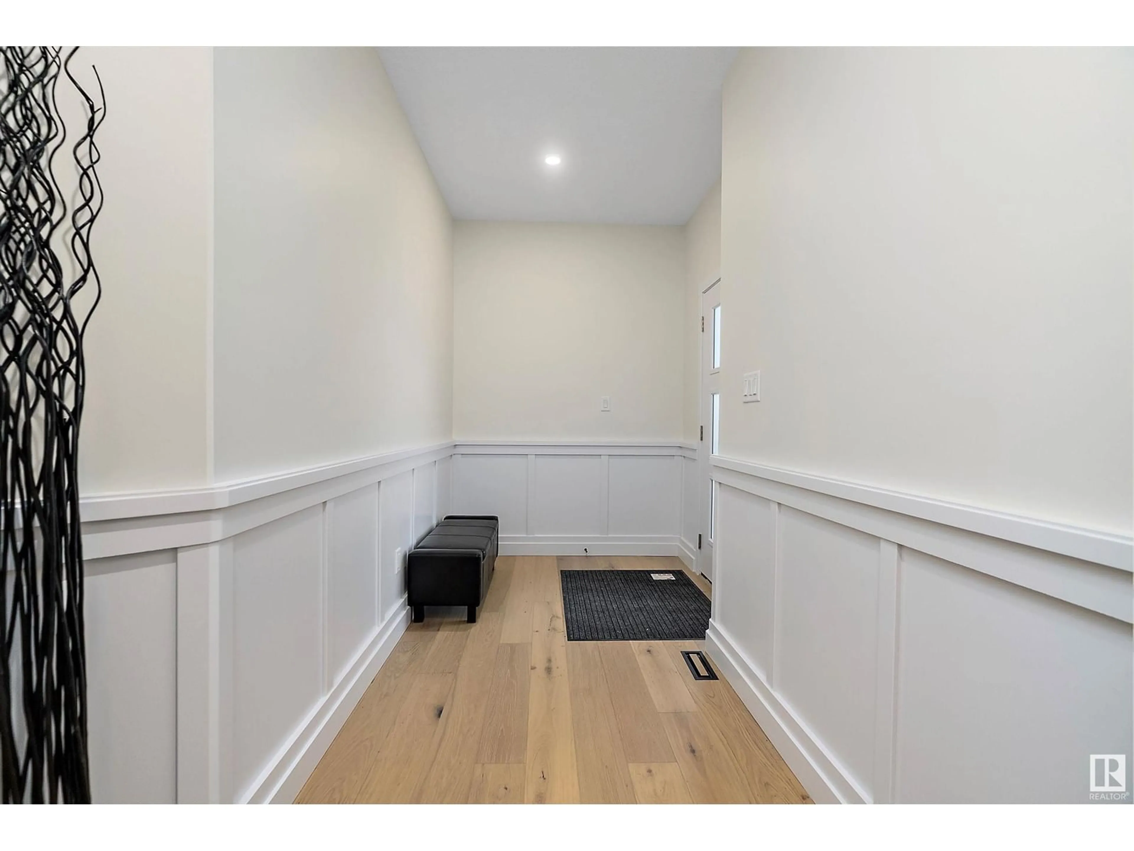 Unknown for SW - 3203 158 ST, Edmonton Alberta T6W5C9