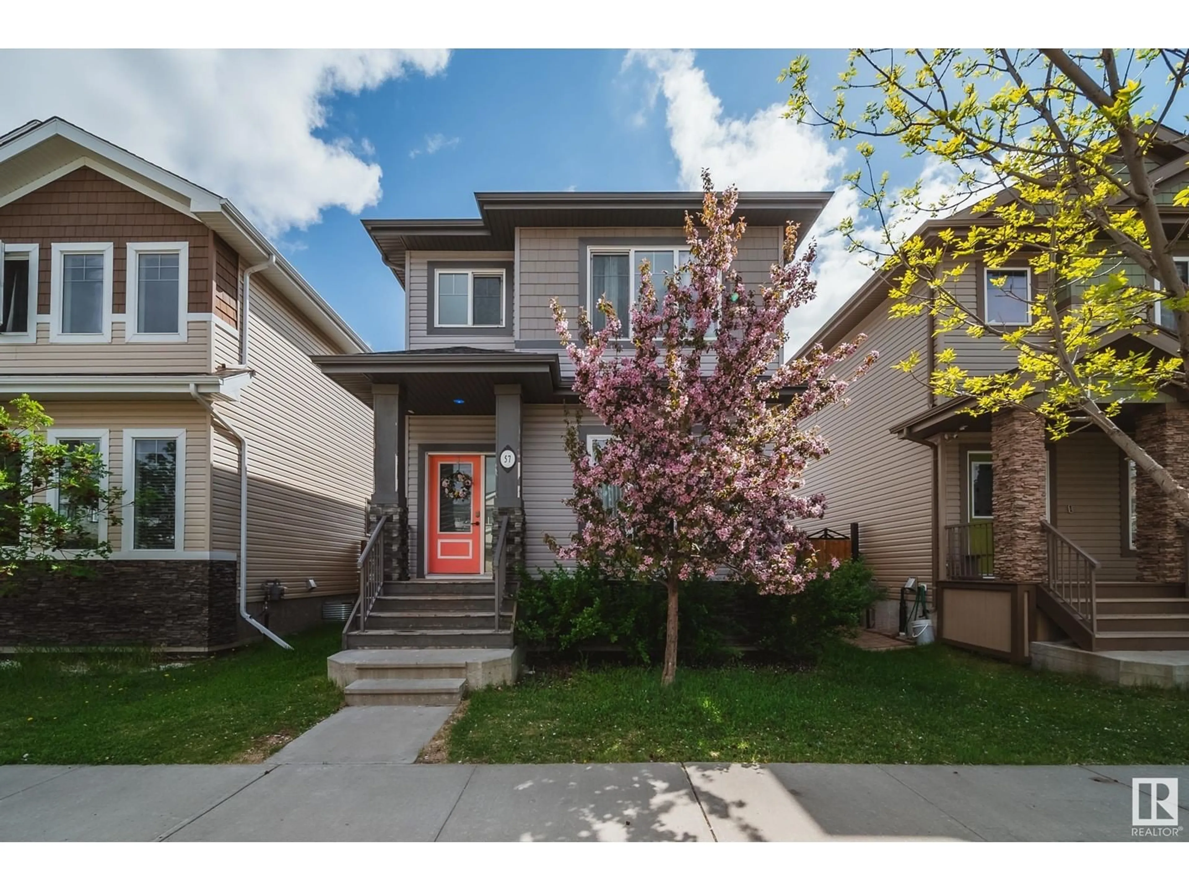 Home with vinyl exterior material, street for 57 DURRAND BN, Fort Saskatchewan Alberta T8L0N1