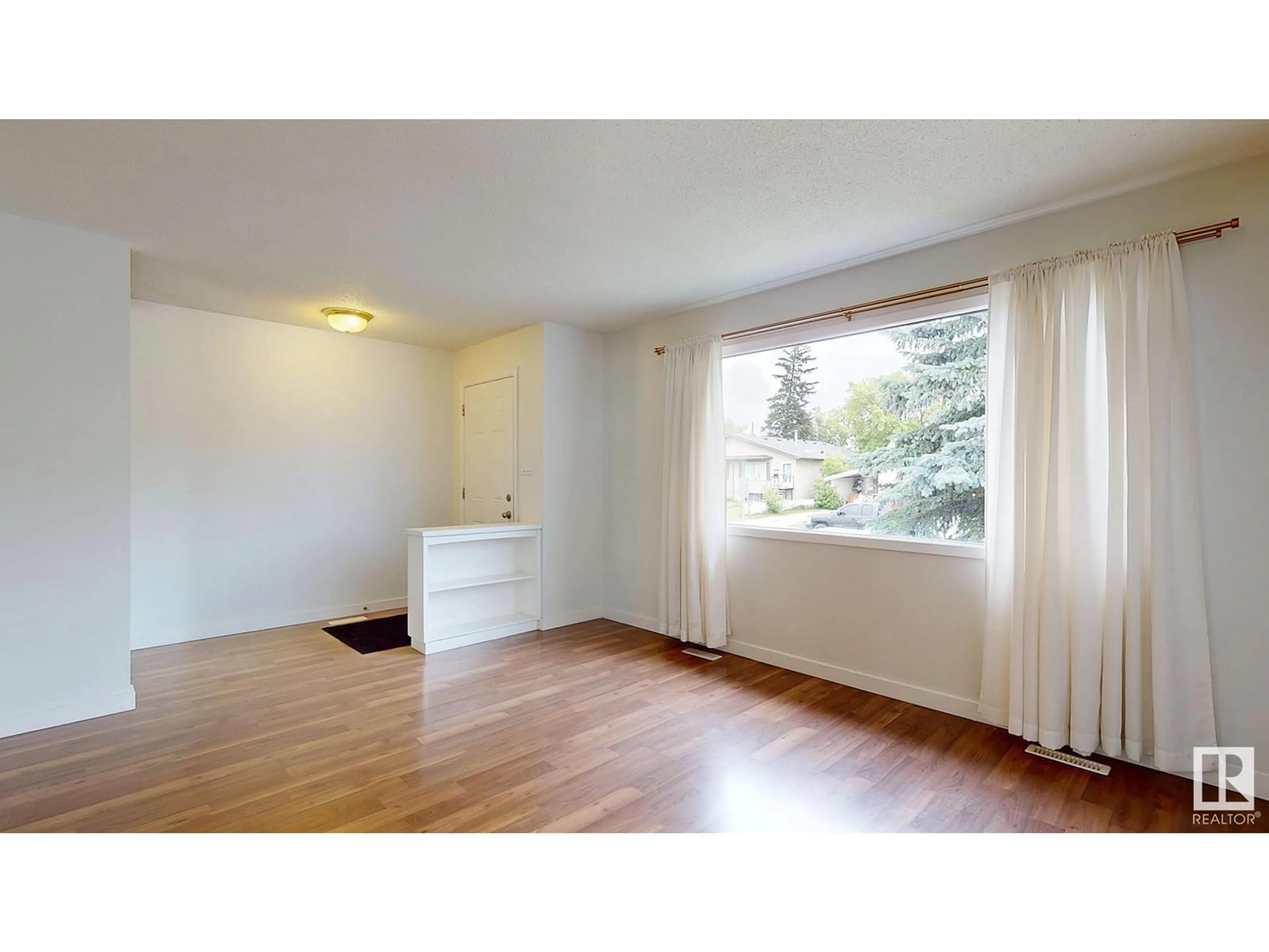 A pic of a room for NW - 10618 153 ST, Edmonton Alberta T5P2C5
