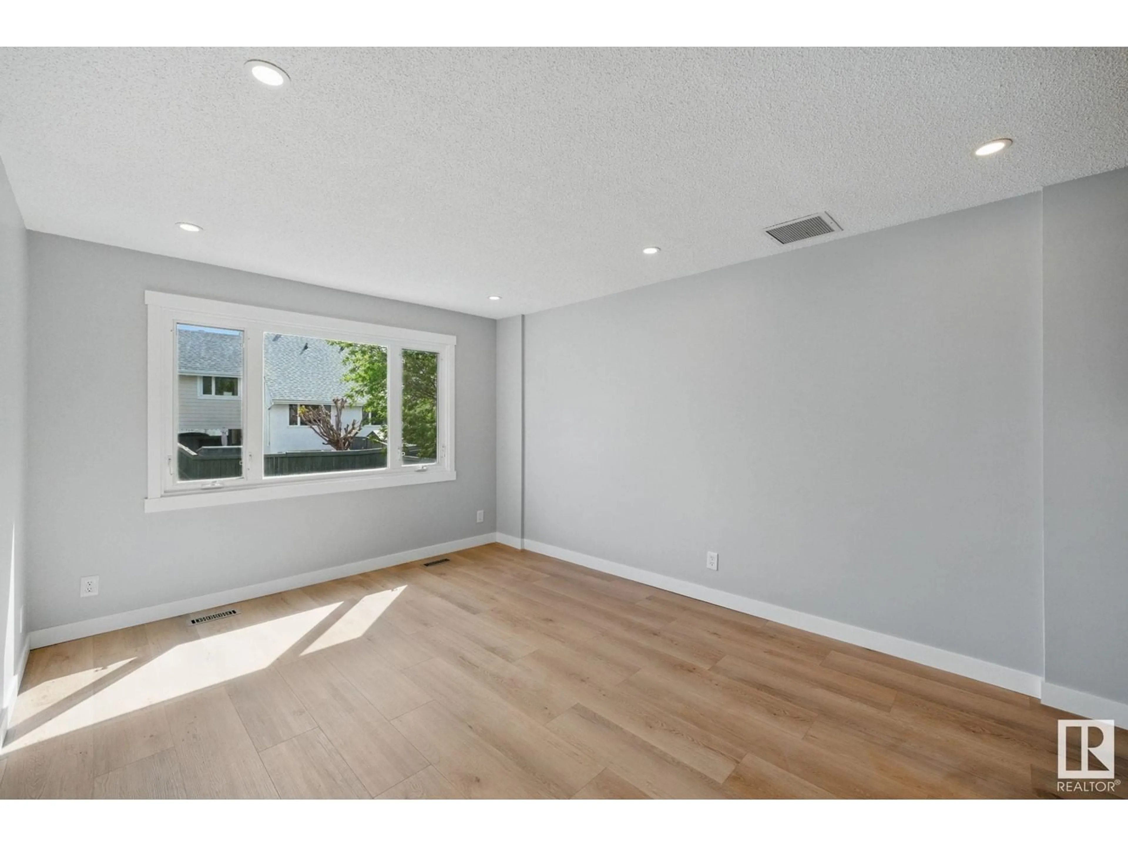 A pic of a room for TWO - 112 CALLINGWOOD NW, Edmonton Alberta T5T1A3