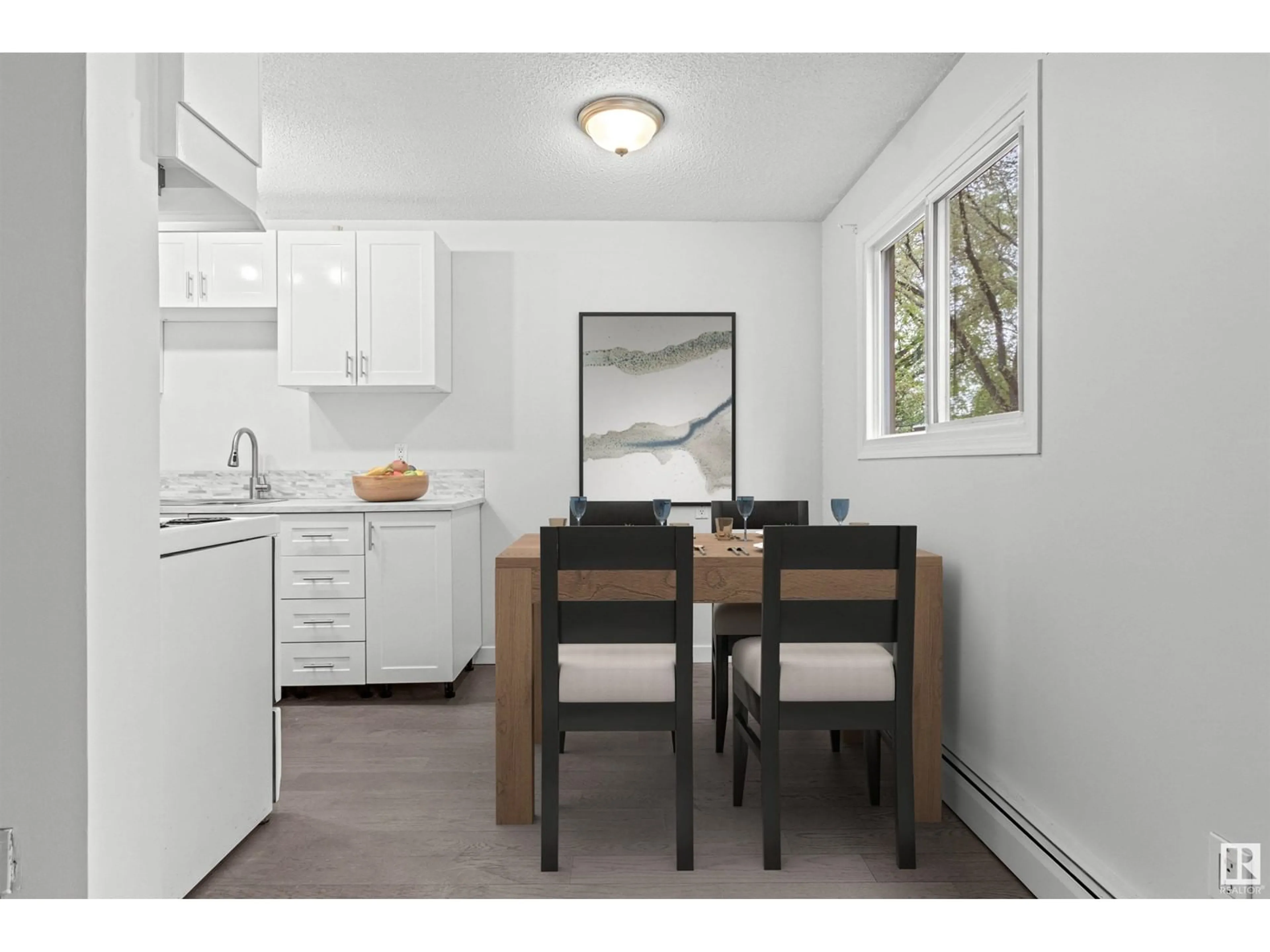 Standard kitchen, wood/laminate floor for #10 - 10255 117 ST, Edmonton Alberta T5K1X7