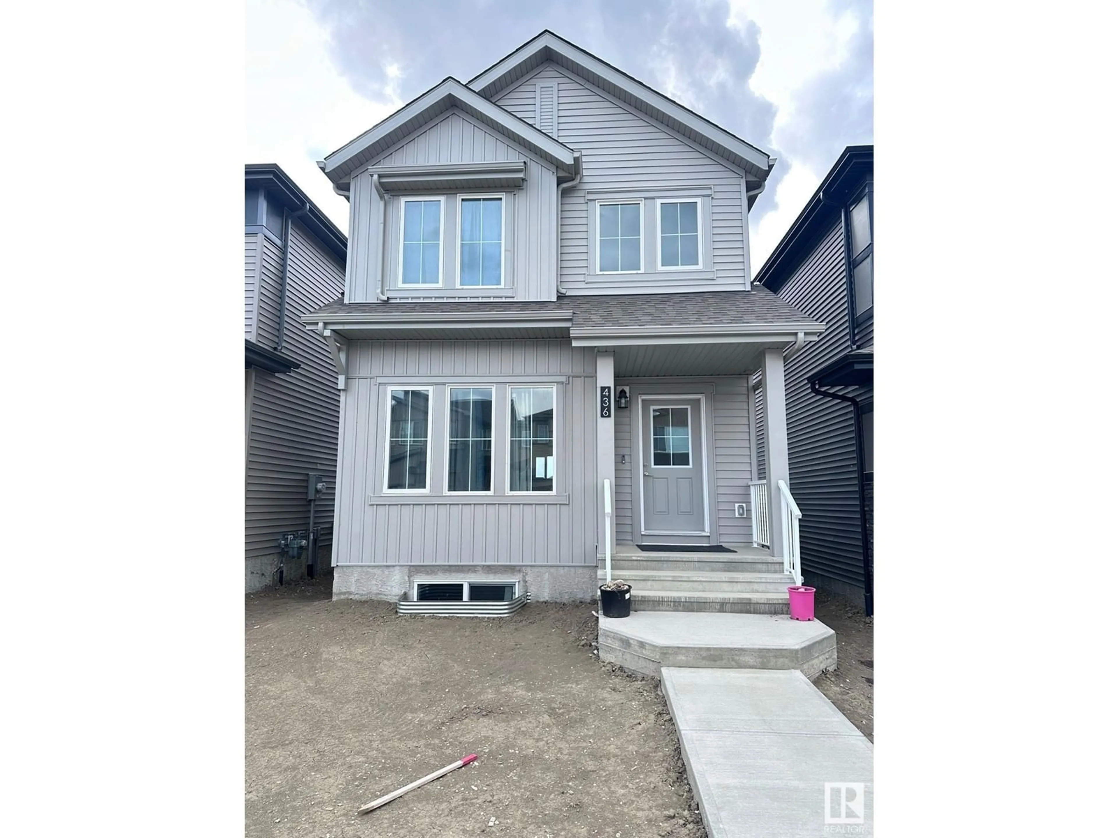 Home with vinyl exterior material, street for SW - 436 29 ST, Edmonton Alberta T6X3E7