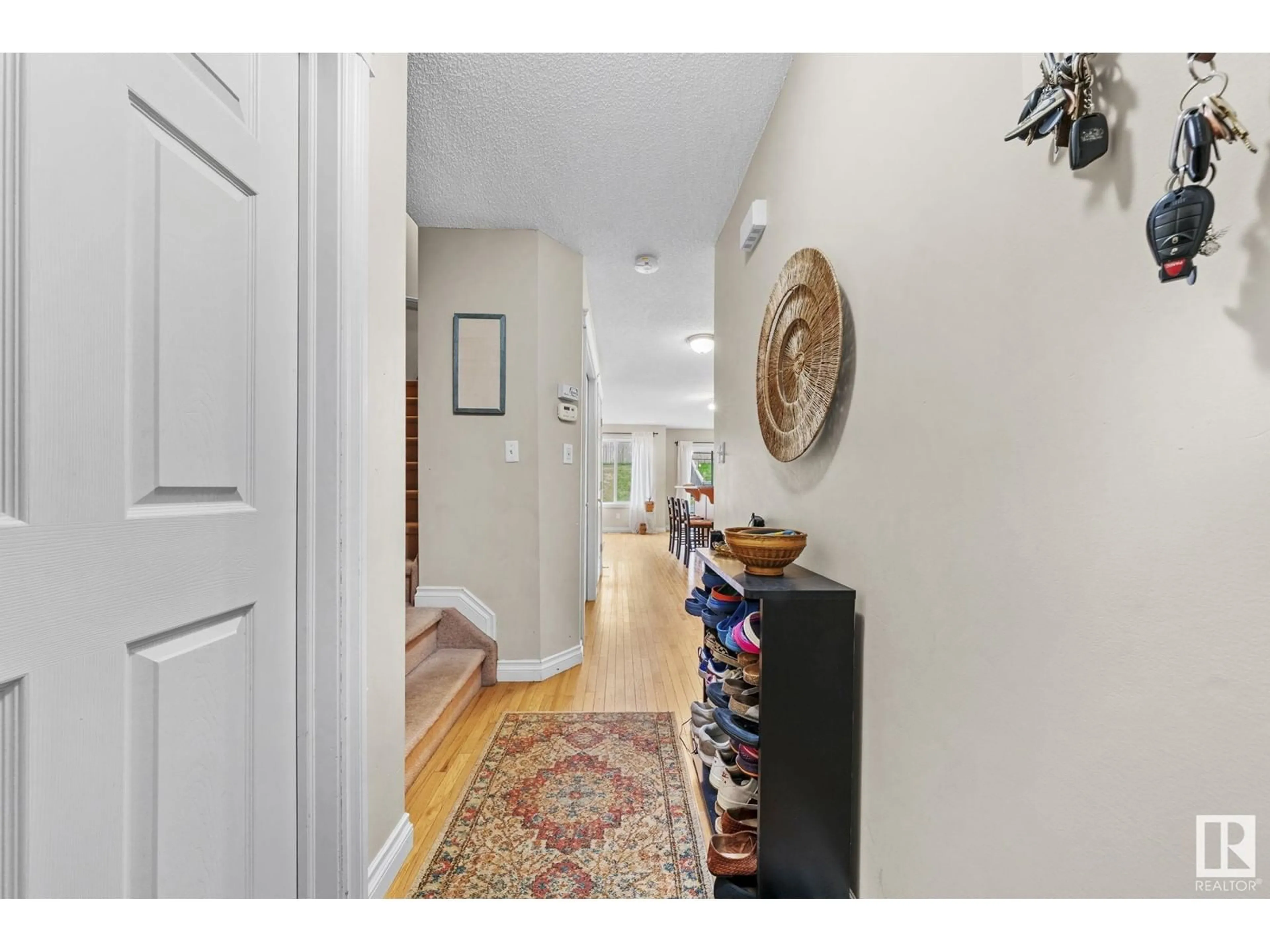 Indoor entryway for 99 HARTWICK LO, Spruce Grove Alberta T7X0A5