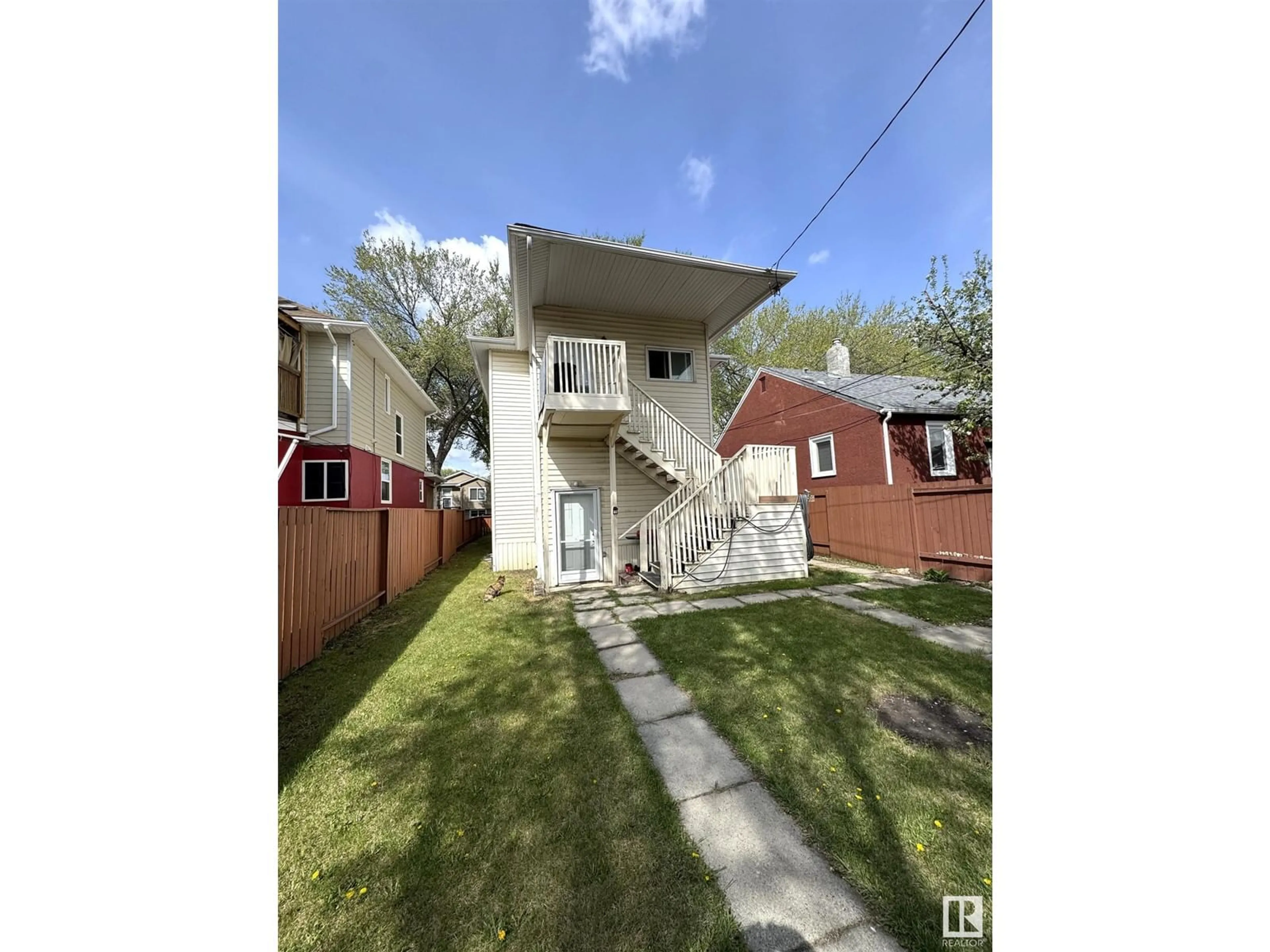 Unknown for NW - 11431 87 ST, Edmonton Alberta T5B3M2