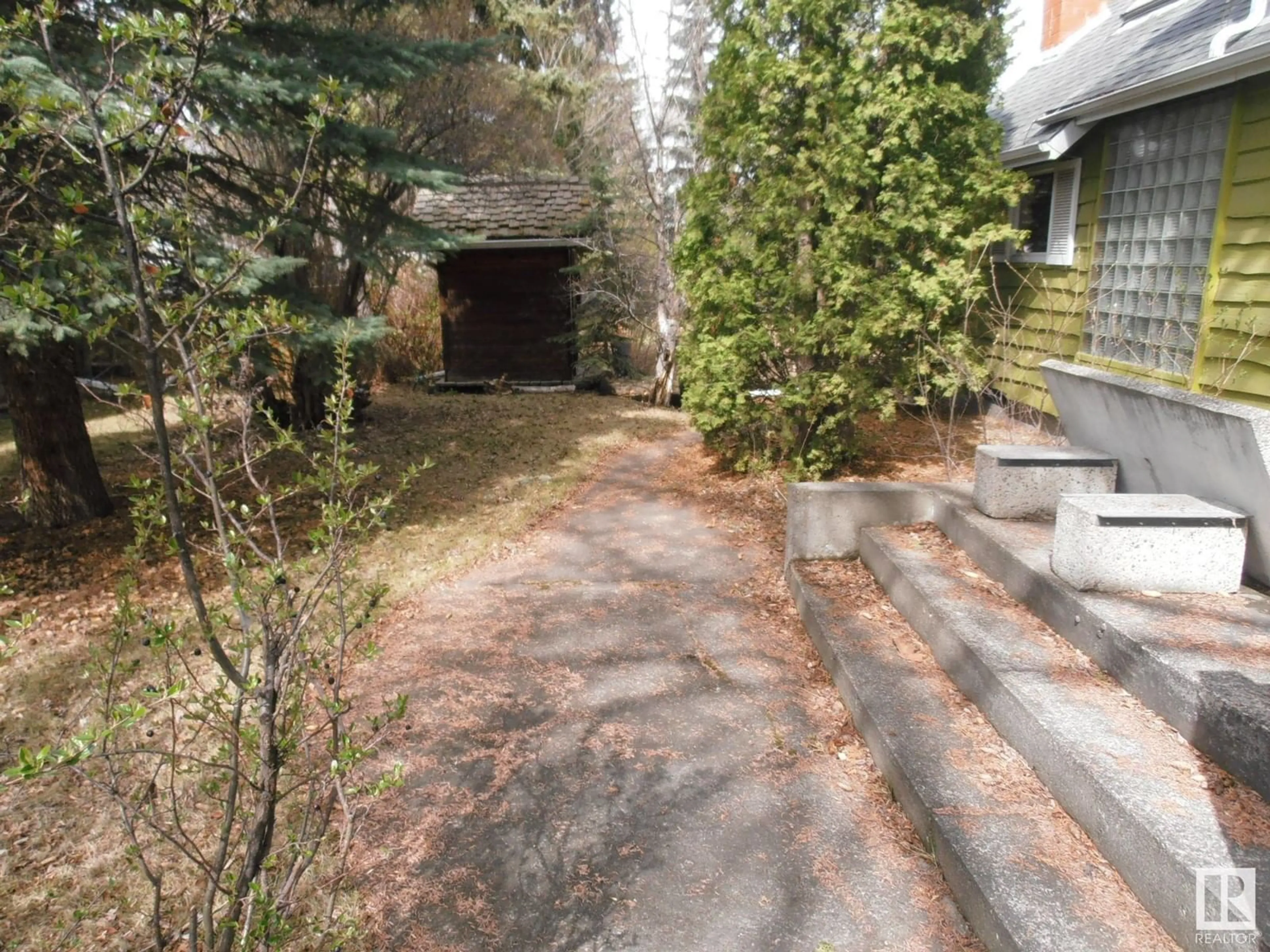Unknown for 3830 112 AV, Edmonton Alberta T5W0M6