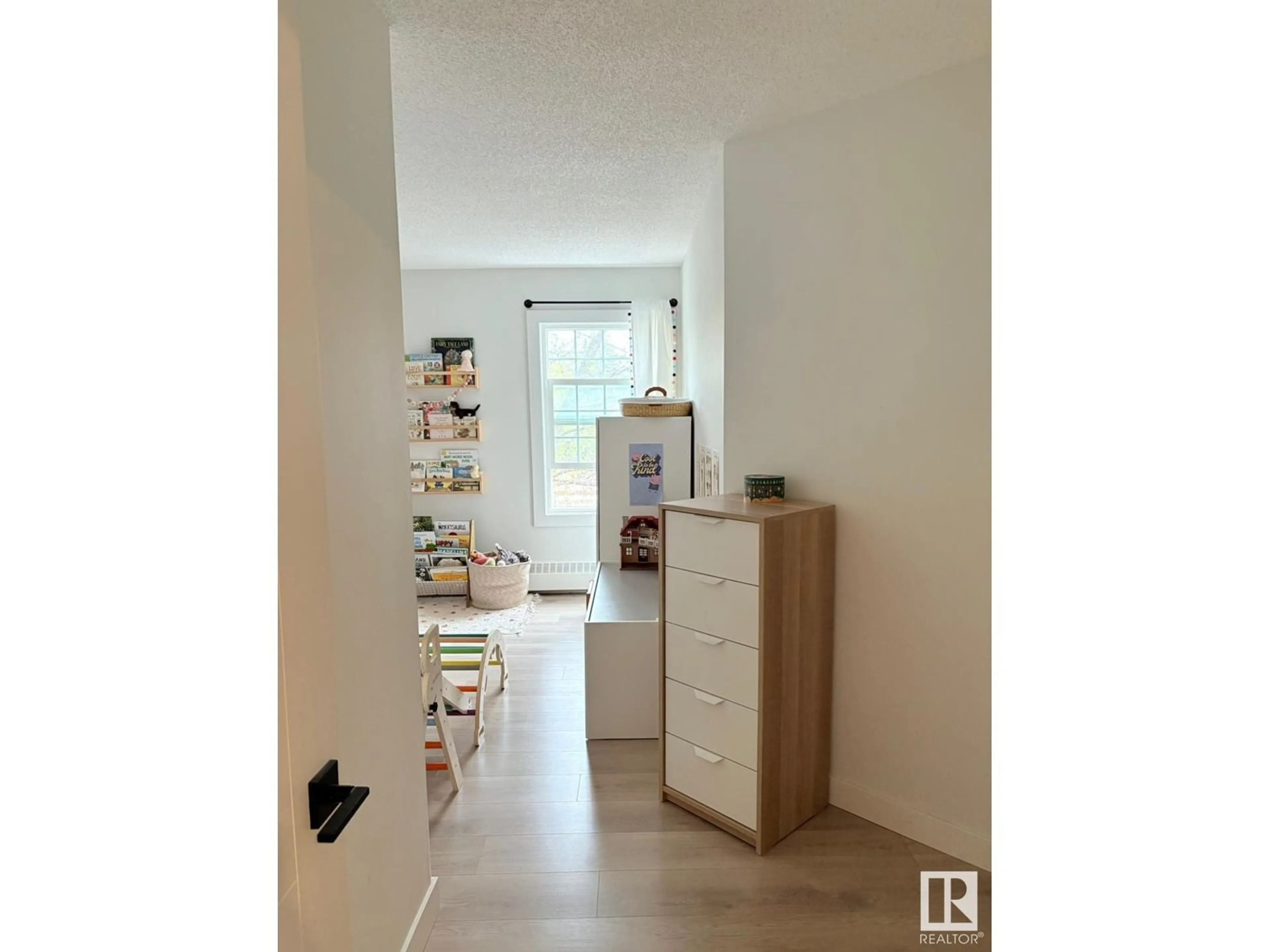 A pic of a room for 3 - 616 PERRON ST, St. Albert Alberta T8N5Z5