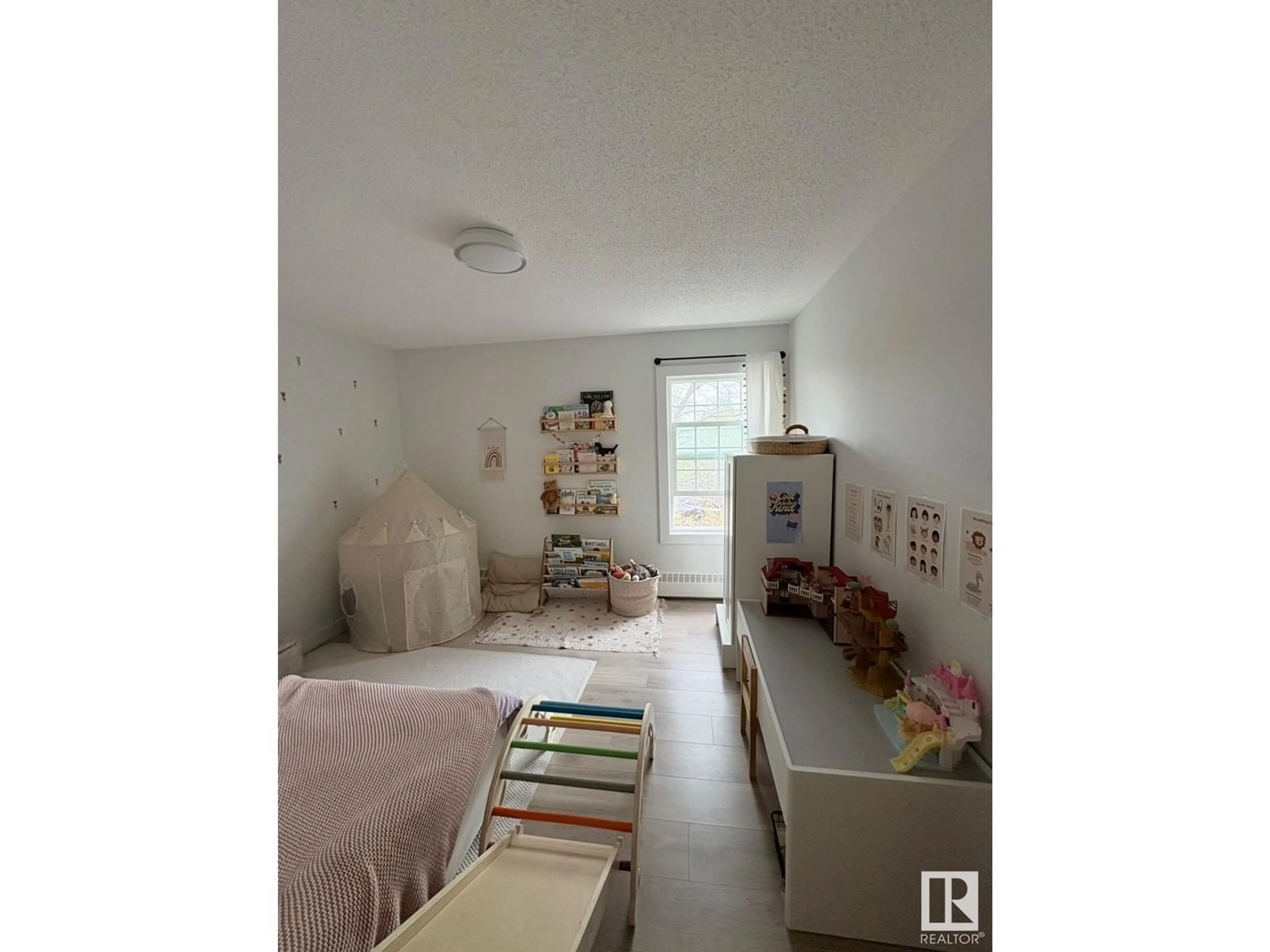 A pic of a room for 3 - 616 PERRON ST, St. Albert Alberta T8N5Z5