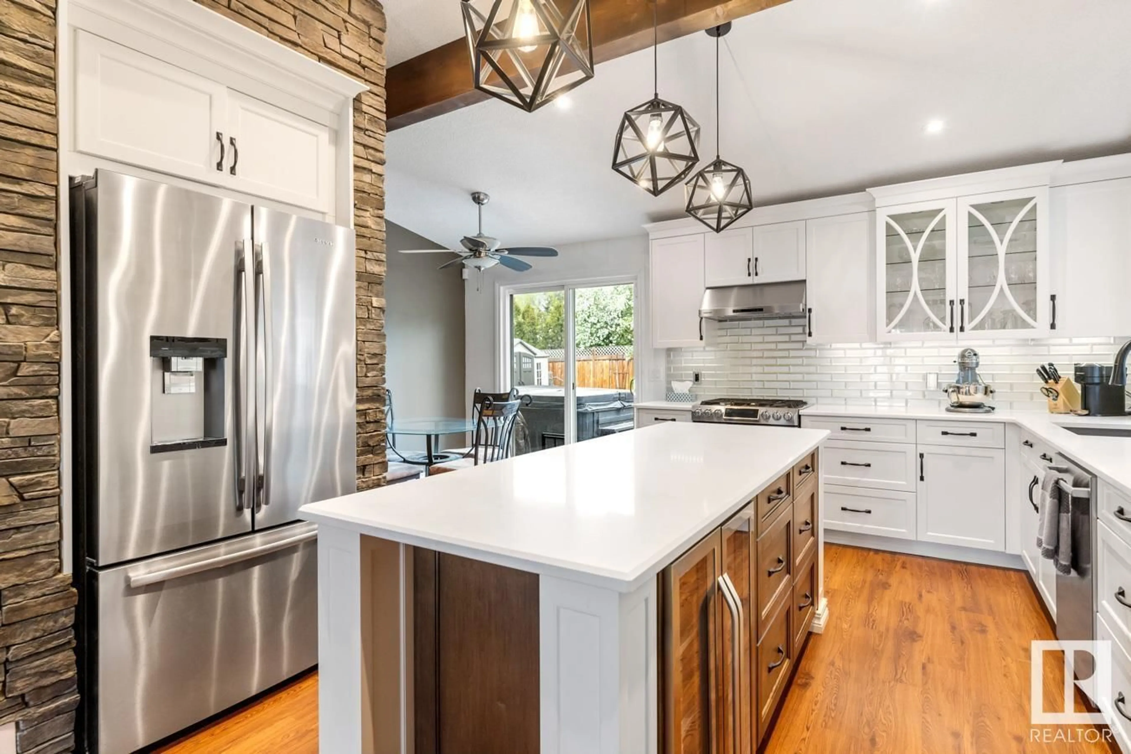 Open concept kitchen, unknown for 651 VILLAGE DR, Sherwood Park Alberta T8A4K7