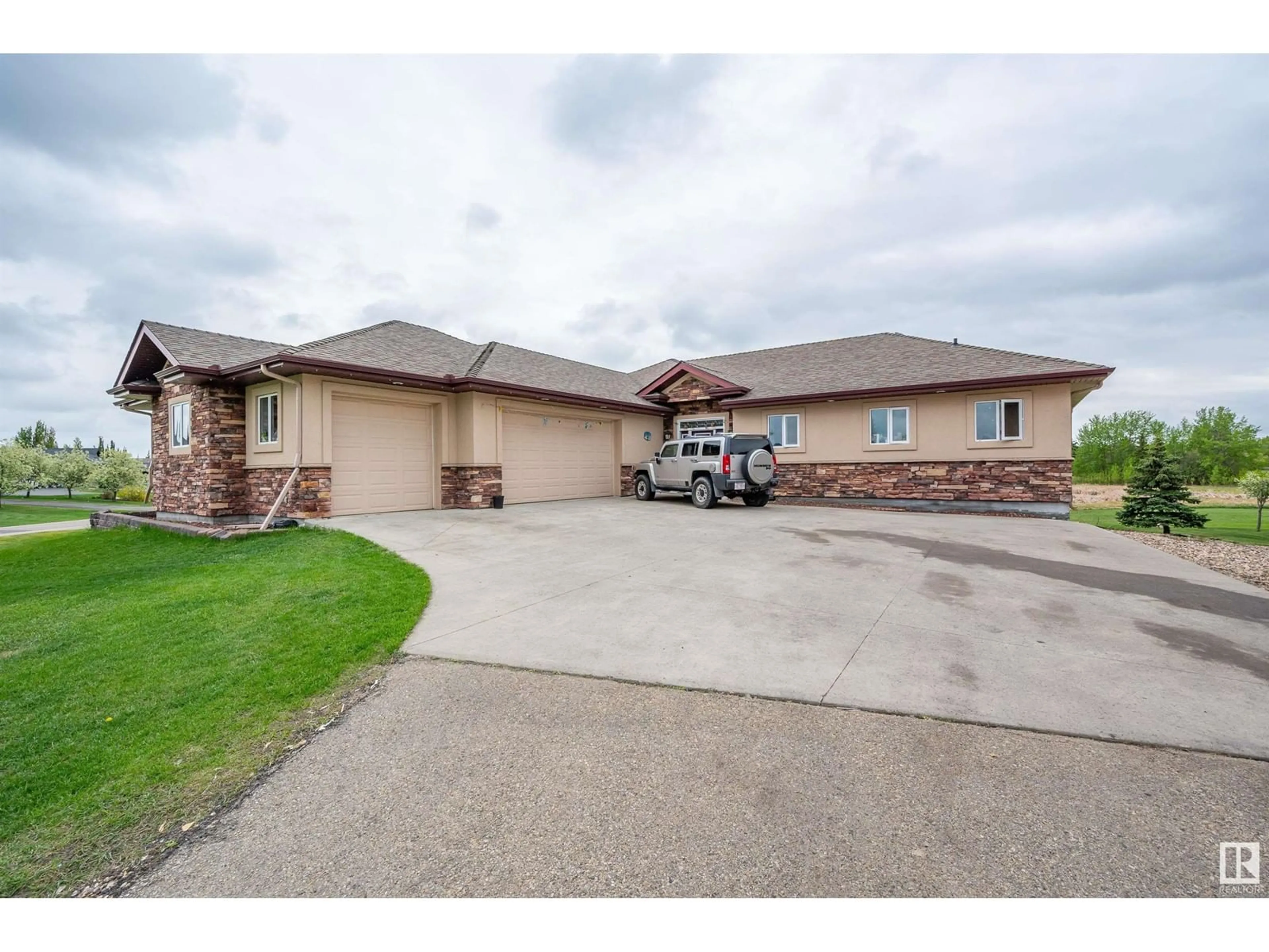 Unknown for 133 RGE ROAD 223 RGE ROAD, Rural Strathcona County Alberta T8E2M3