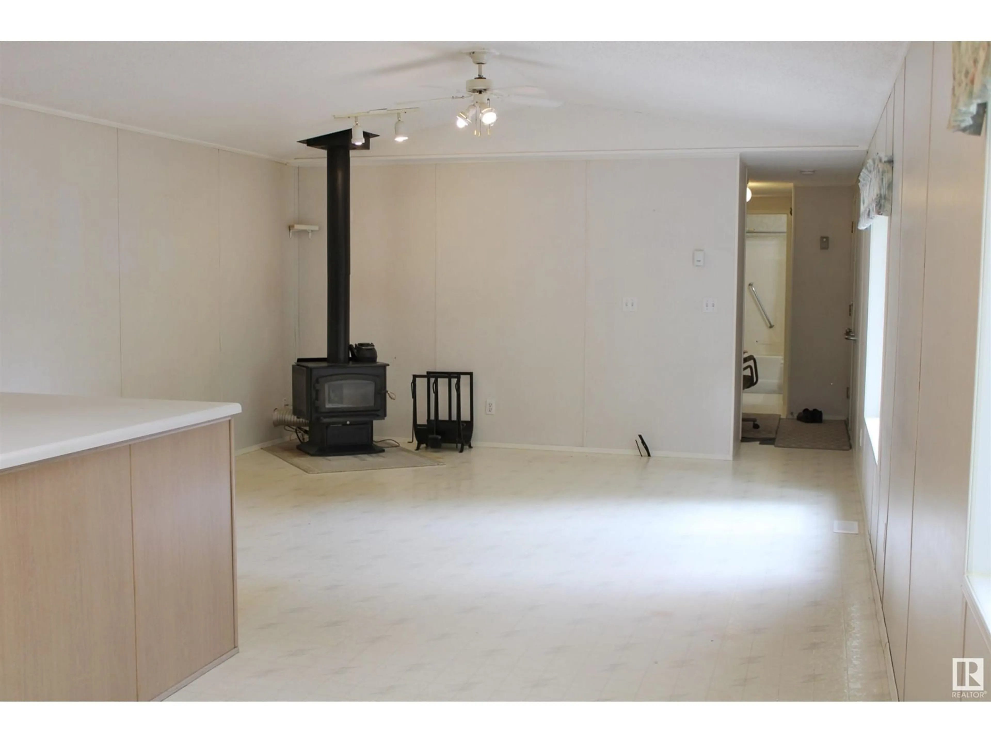 A pic of a room for 1104 TWP ROAD 545, Rural Lac Ste. Anne County Alberta T0E1V0