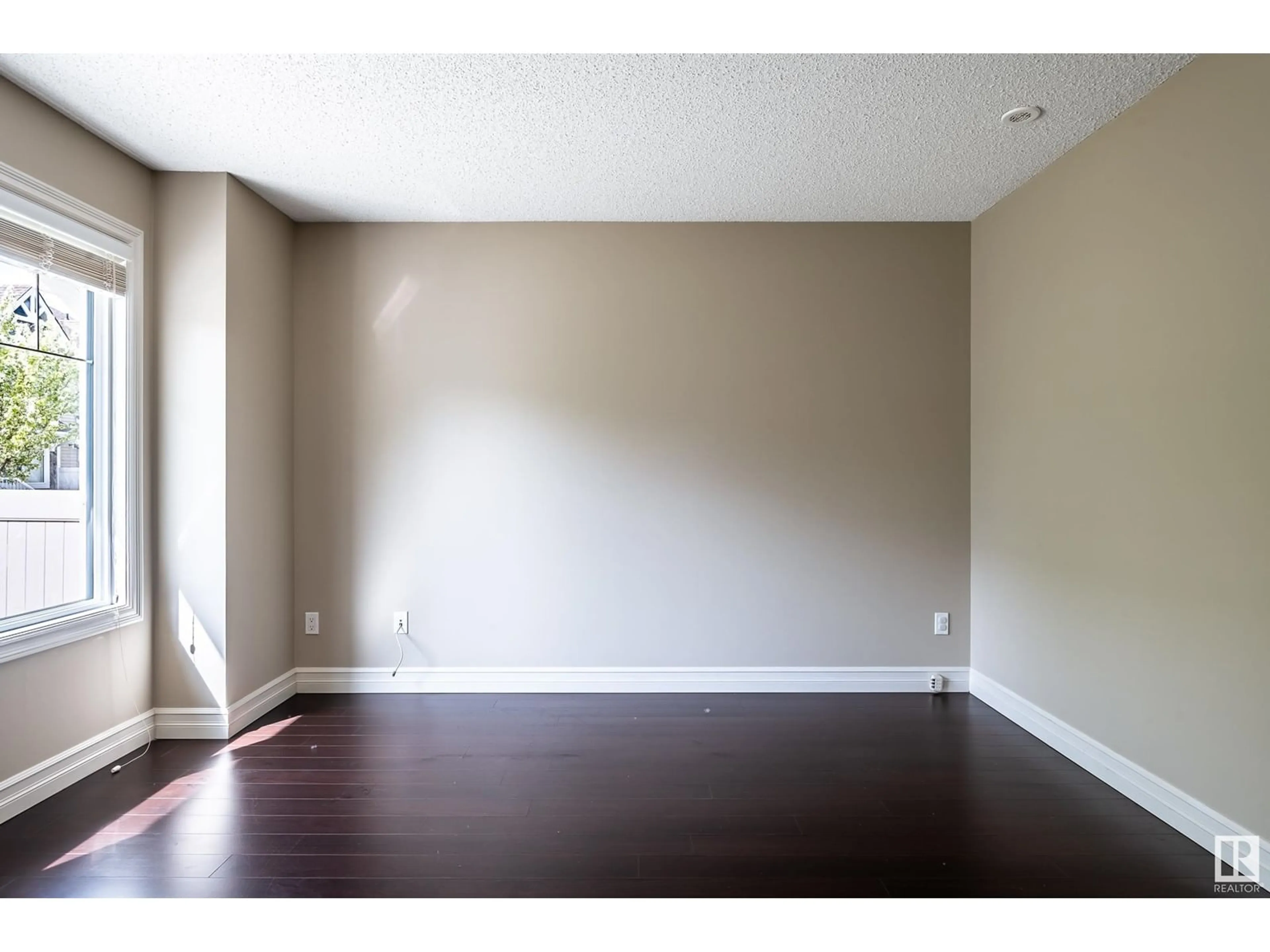 A pic of a room for 415 - 41 CLAREVIEW RD, Edmonton Alberta T5A0Z6