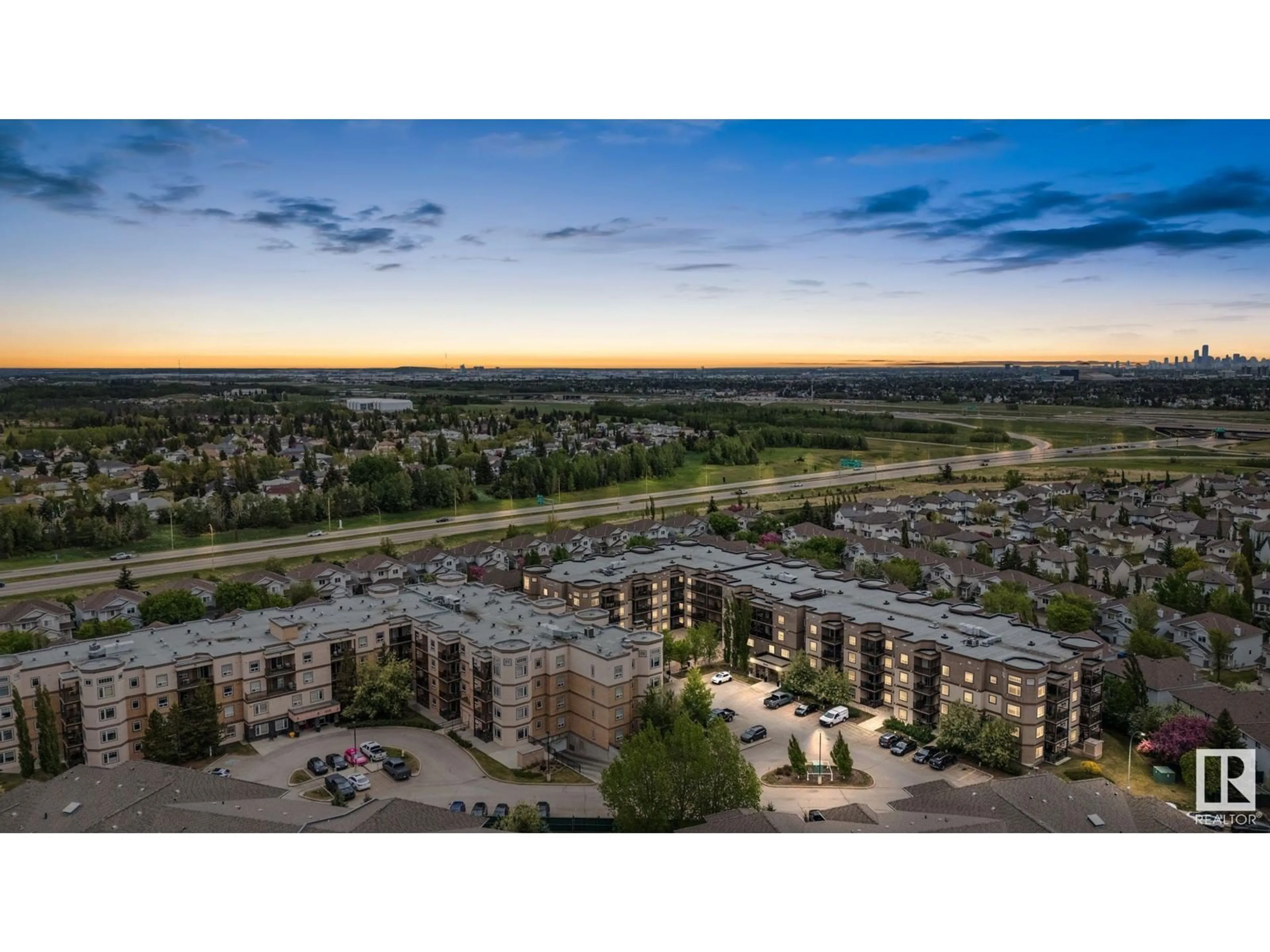 A pic from outside/outdoor area/front of a property/back of a property/a pic from drone, mountain view for 405 - 2045 GRANTHAM CO, Edmonton Alberta T5T3X4