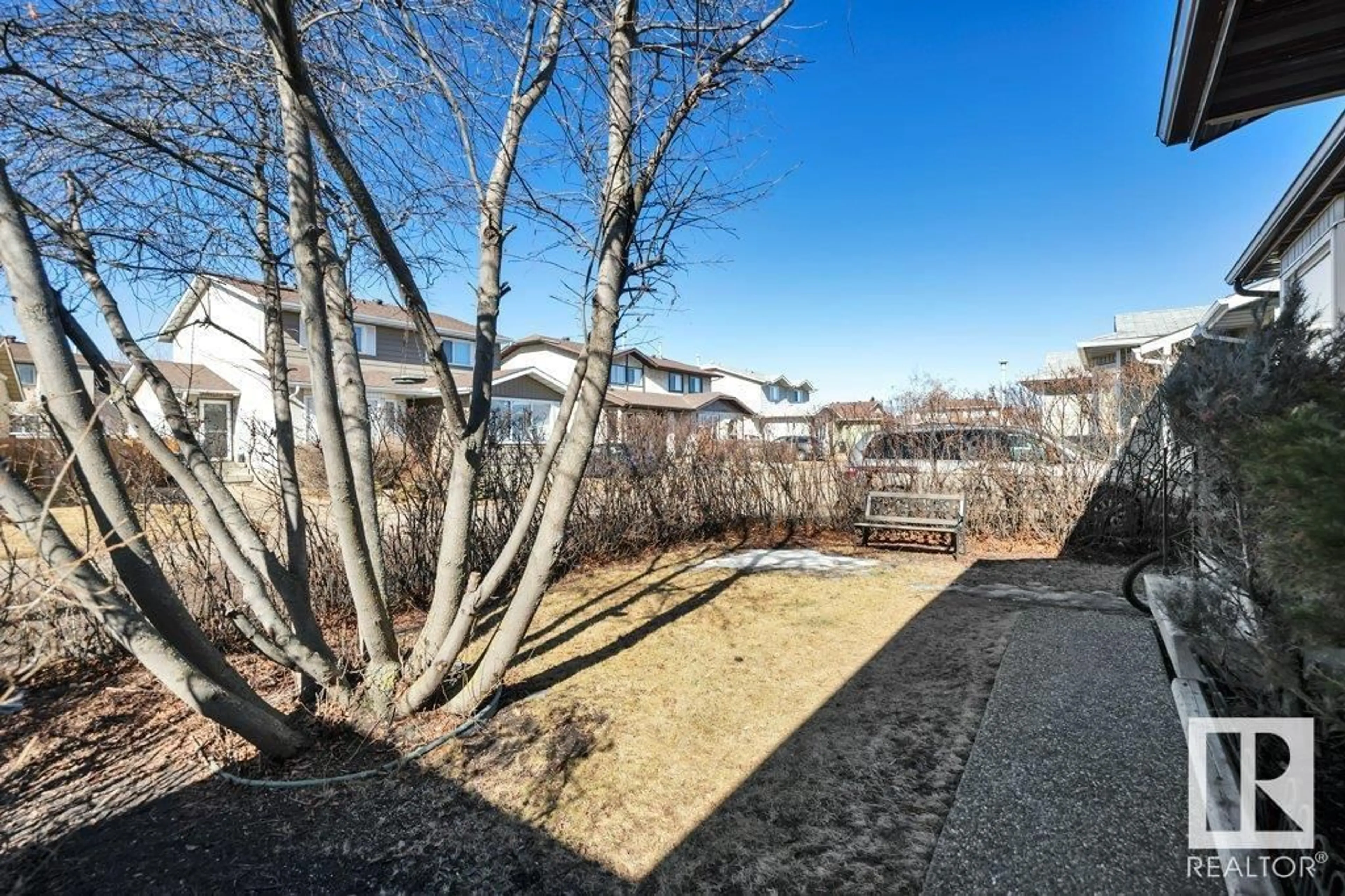Patio, street for 13835 114 ST, Edmonton Alberta T5X4A1